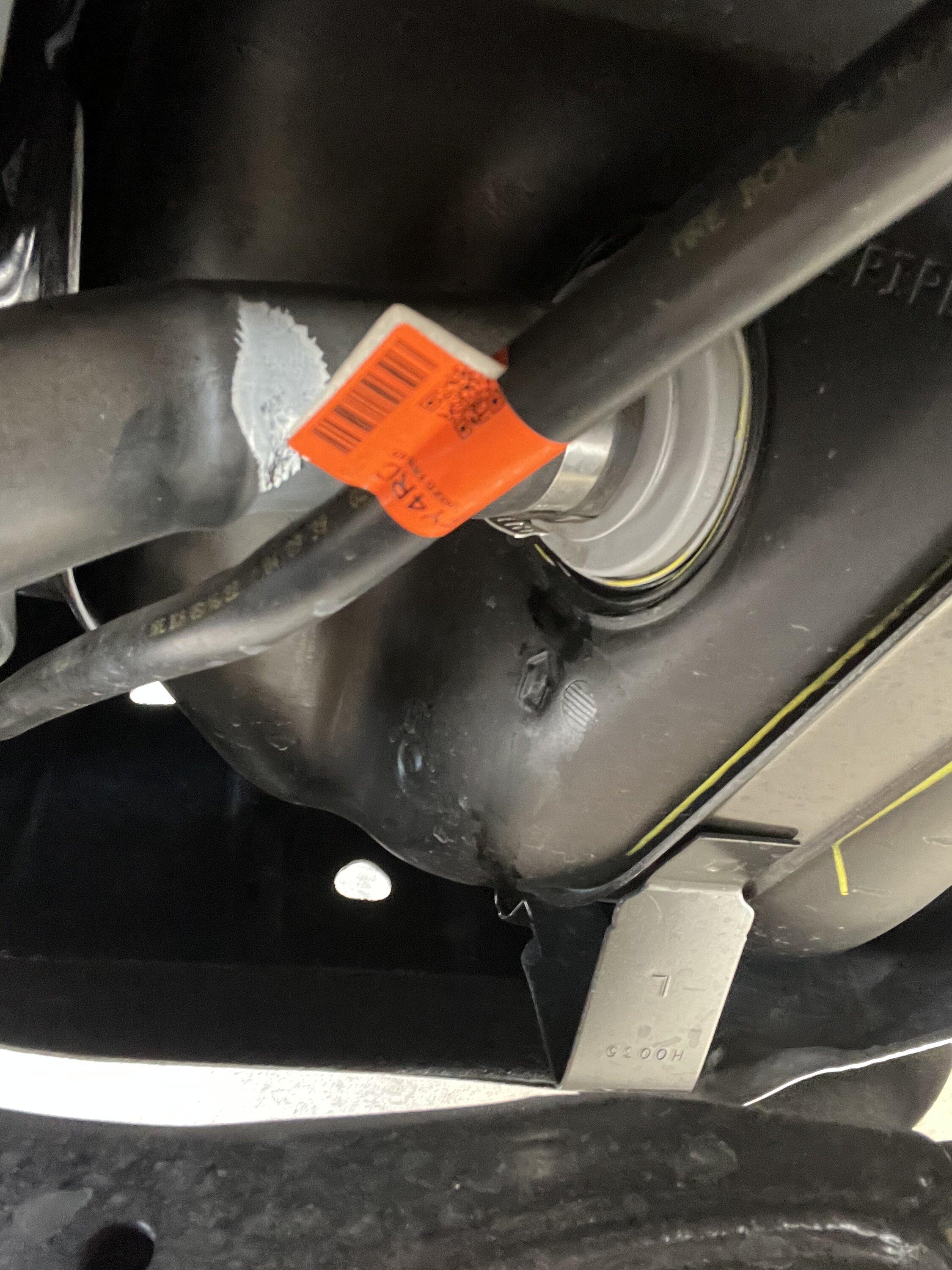 Ford Maverick Leaking gas tank - Lariat Hybrid built Sep 2022 AEC3142C-5846-4866-A0D2-5C414ACF7D77