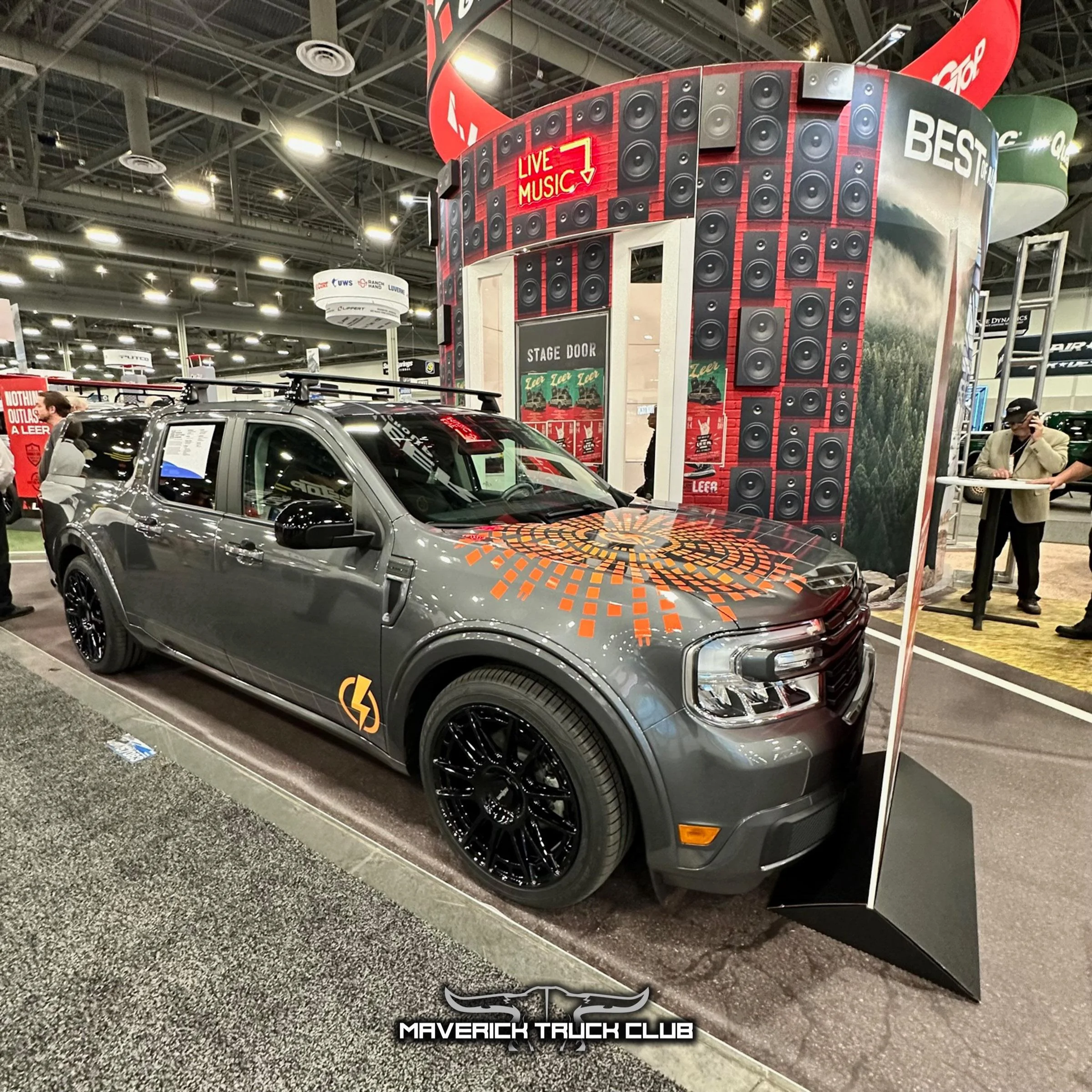 Ford Maverick [SEMA 2022] Leer Maverick Build Featuring Low-Profile Truck Cap IMG_0842