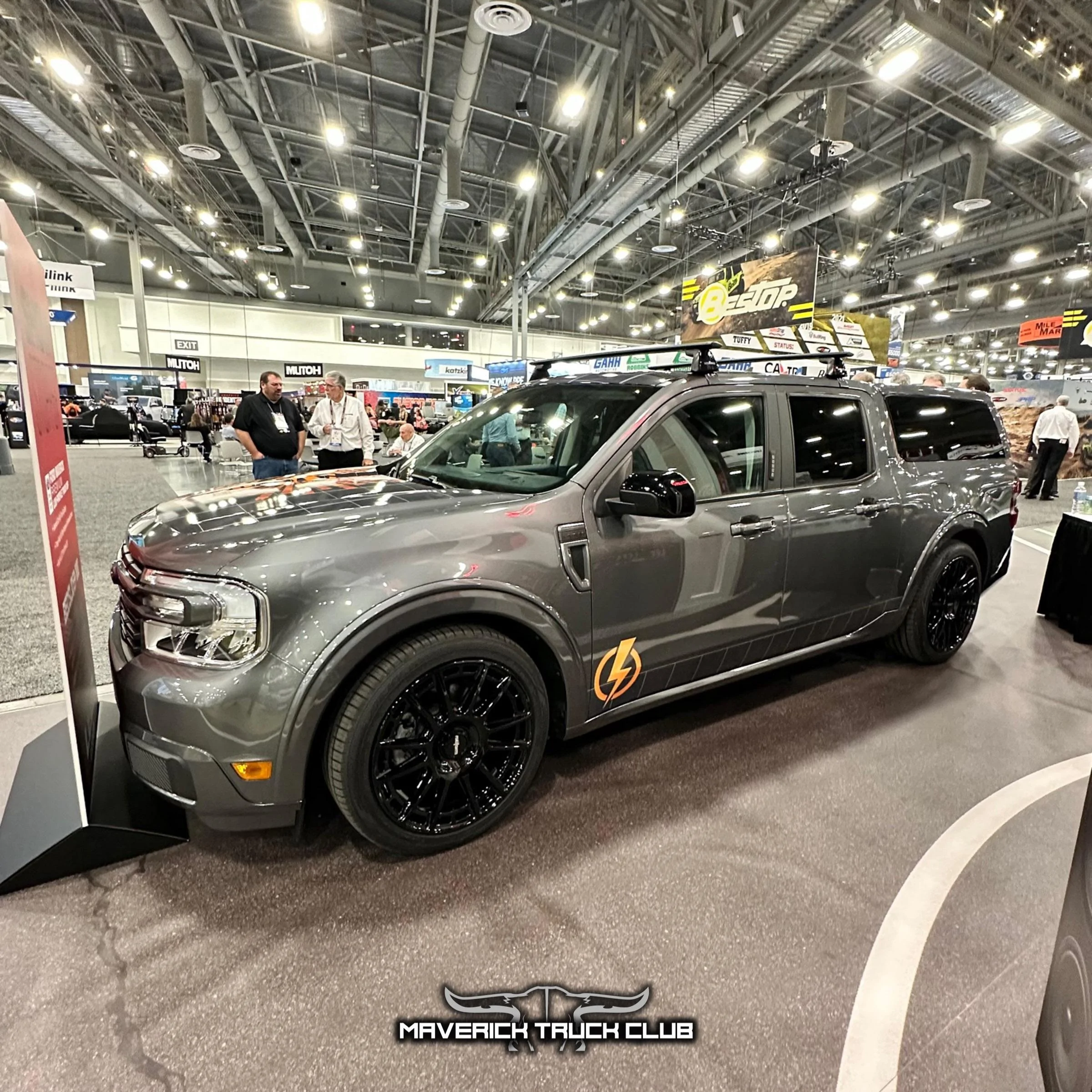 Ford Maverick [SEMA 2022] Leer Maverick Build Featuring Low-Profile Truck Cap IMG_0844