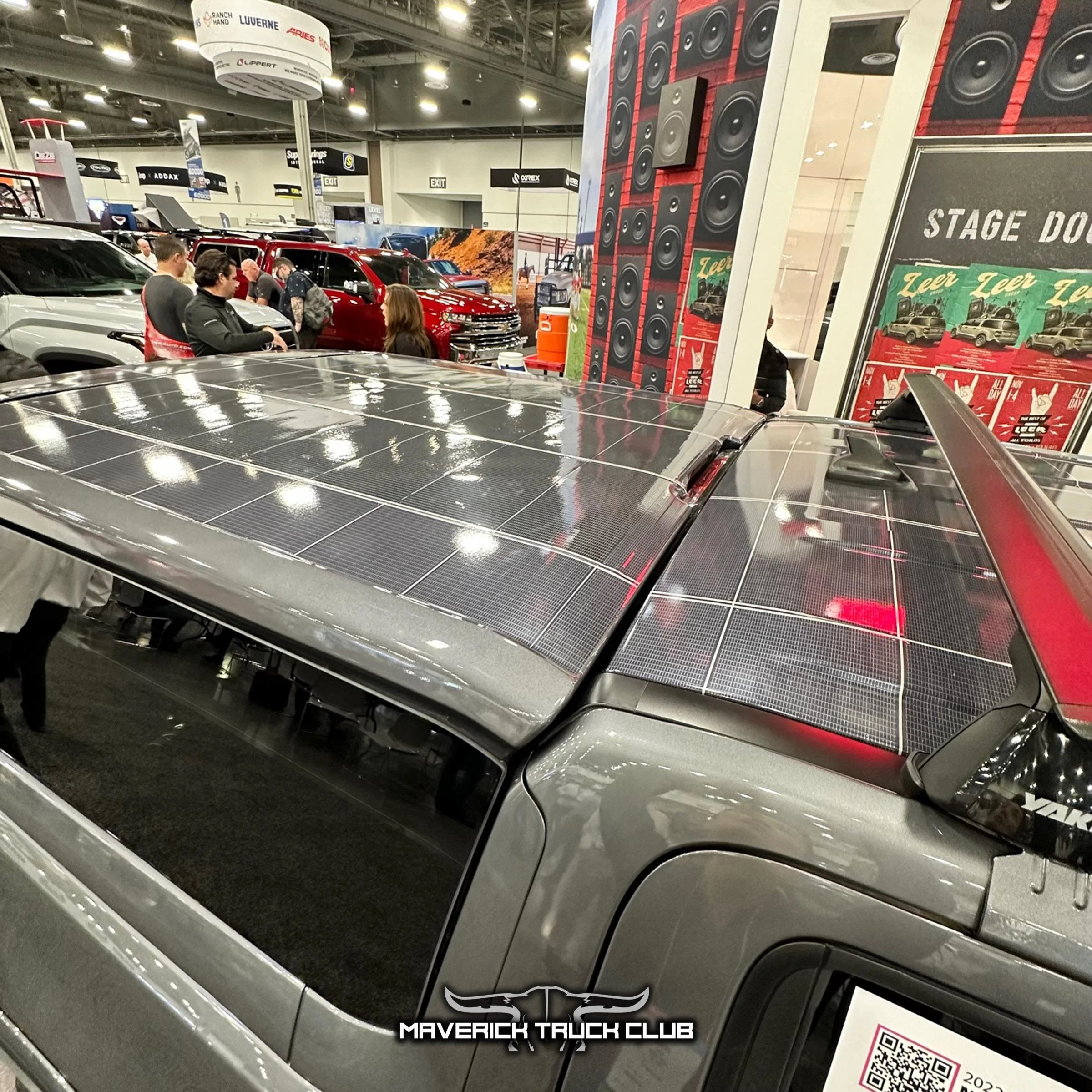 Ford Maverick [SEMA 2022] Leer Maverick Build Featuring Low-Profile Truck Cap IMG_0851