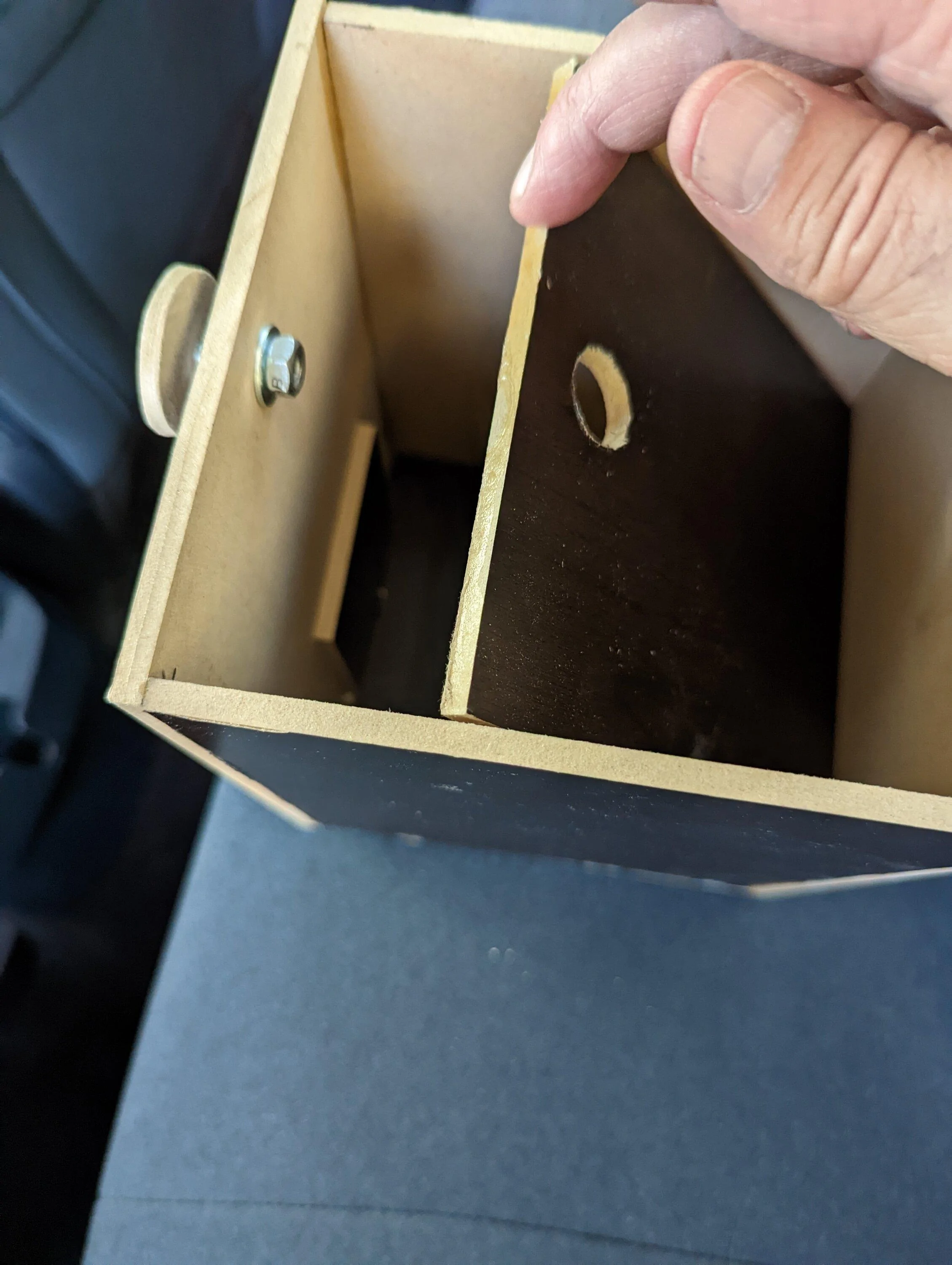Ford Maverick Bucket in the back seat - DIY mod PXL_20221103_230937178