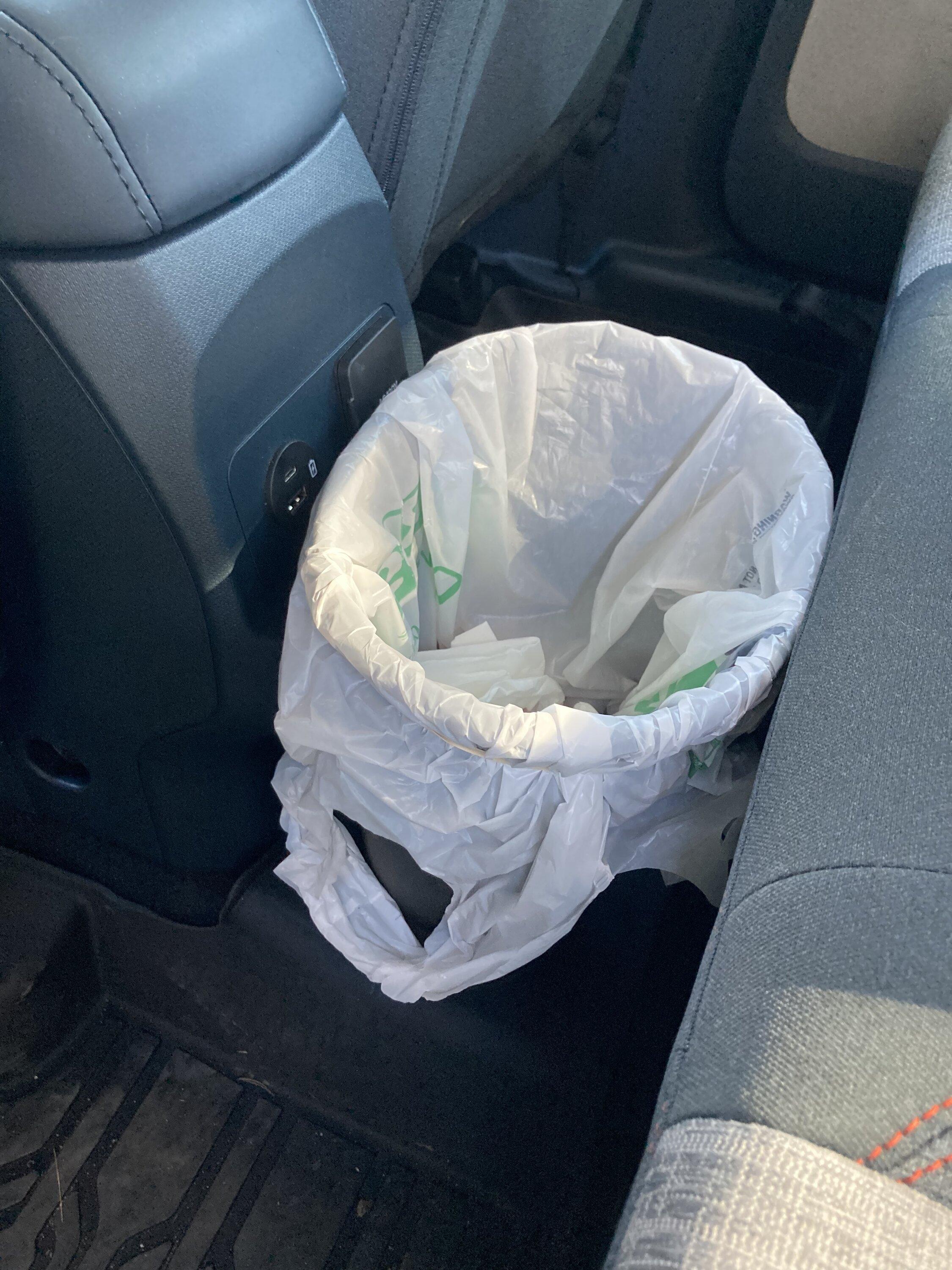 Ford Maverick Bucket in the back seat - DIY mod DC9FF677-F4A8-4785-894C-FF8581ABB7F3