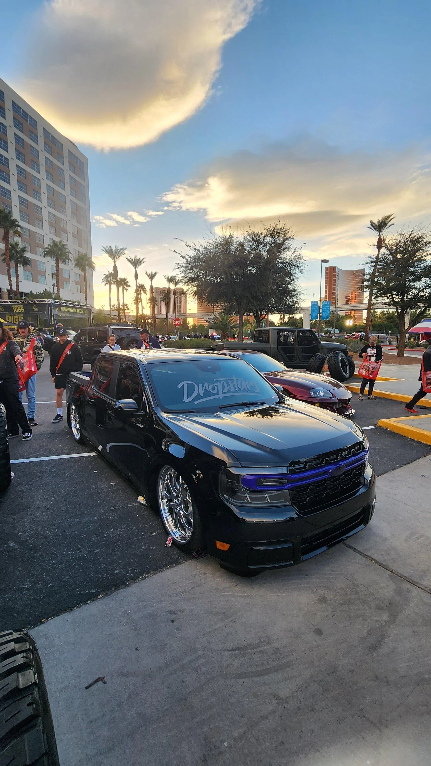 Ford Maverick All the Mavericks I've seen at Sema 2022 20221102_172605