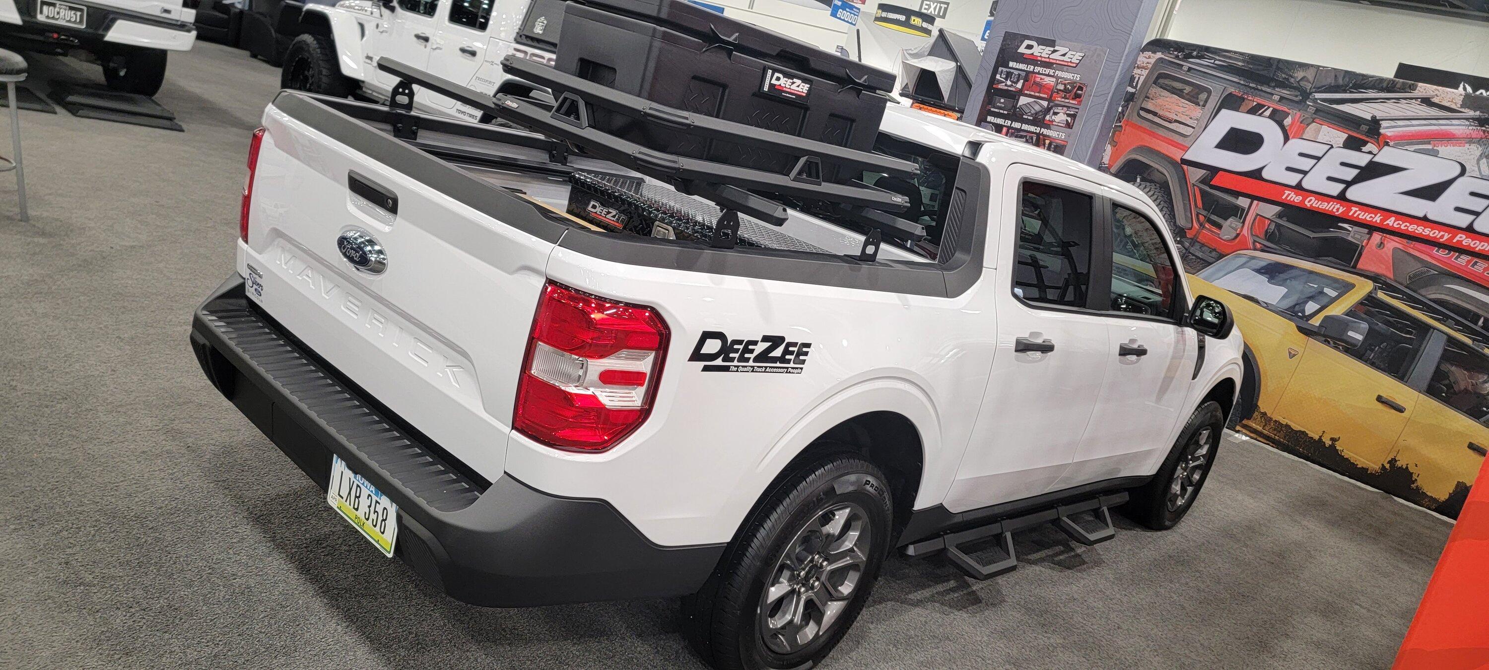 Ford Maverick All the Mavericks I've seen at Sema 2022 20221104_081517