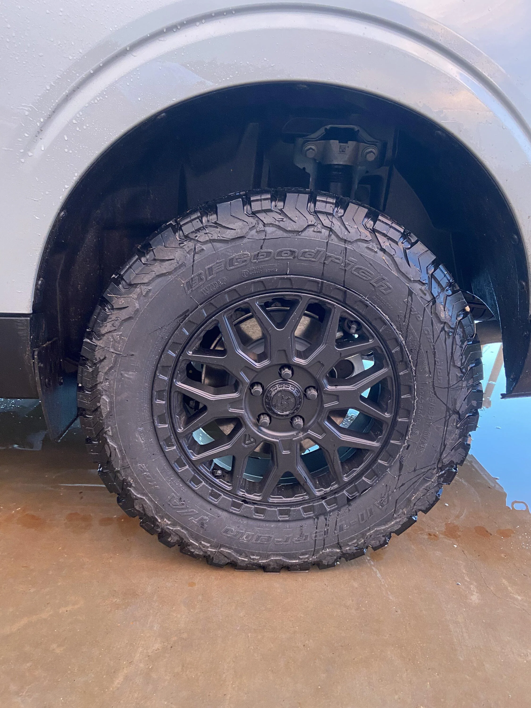 Ford Maverick CACTUS GRAY Maverick Photos Thread 0F915560-2301-48CB-87DF-D085BC85D6ED