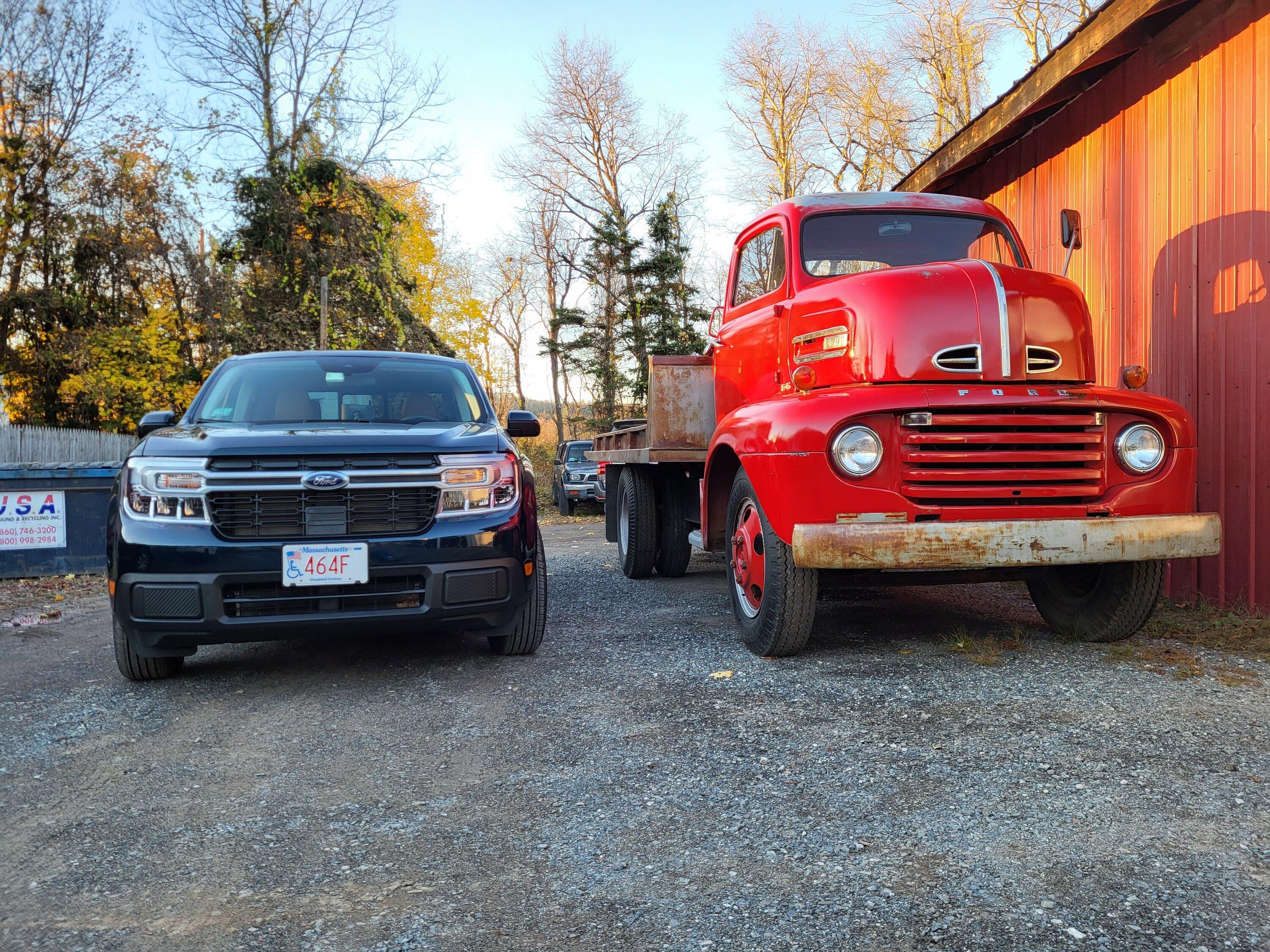 Ford Maverick Maverick and F-6 1949 Ford 20221107_160138