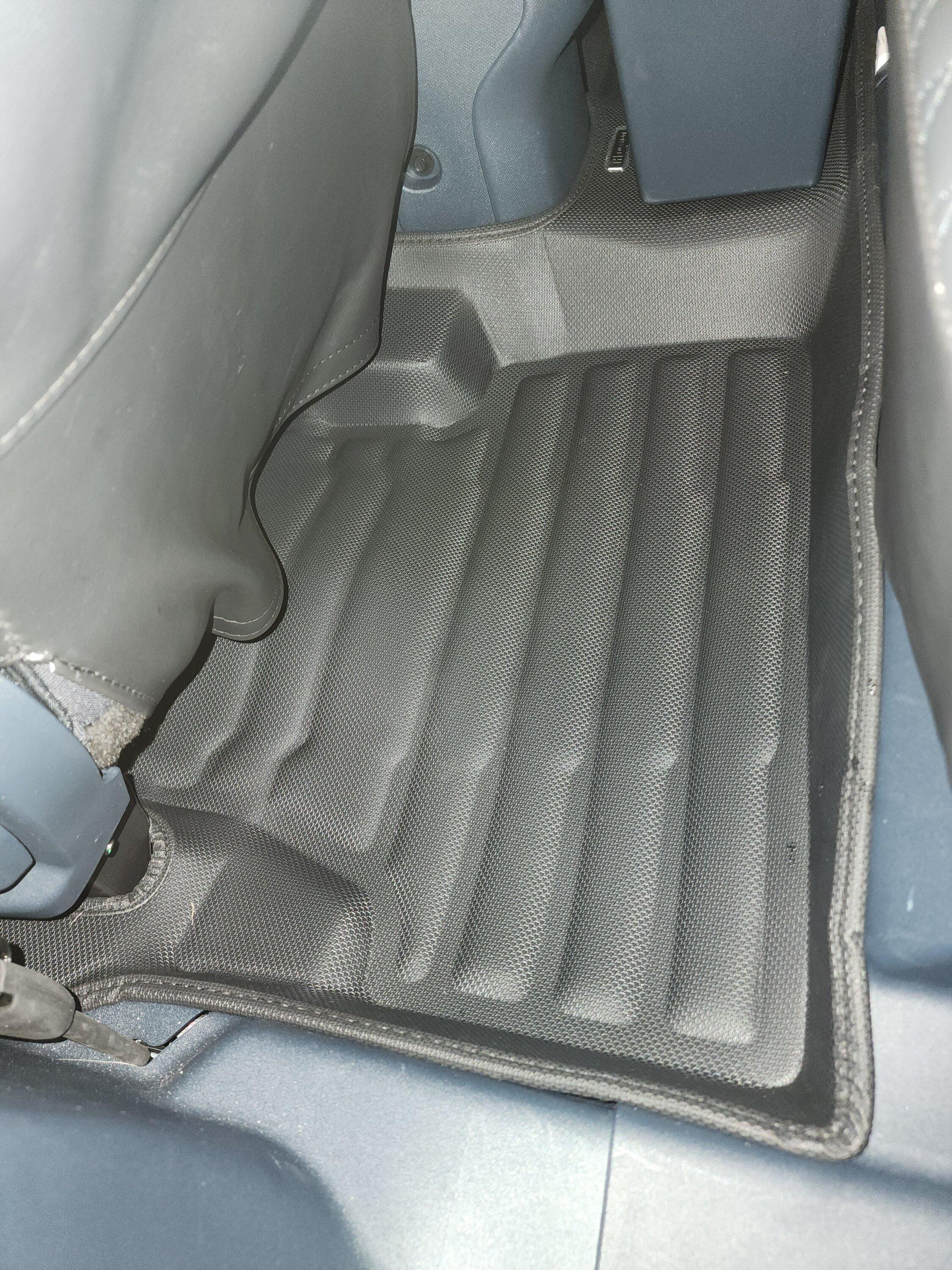 Ford Maverick TuxMat for Hybrid 20221107_164725