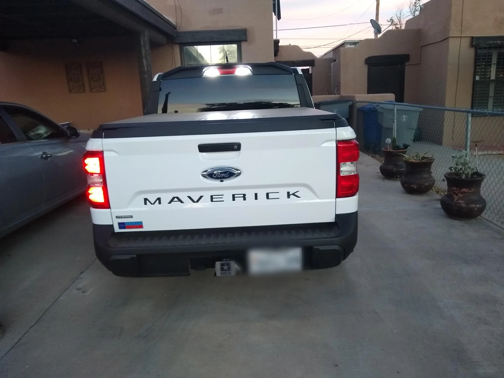Ford Maverick Hybrid tail light not working intermittently Point Blur_Nov102022_120325