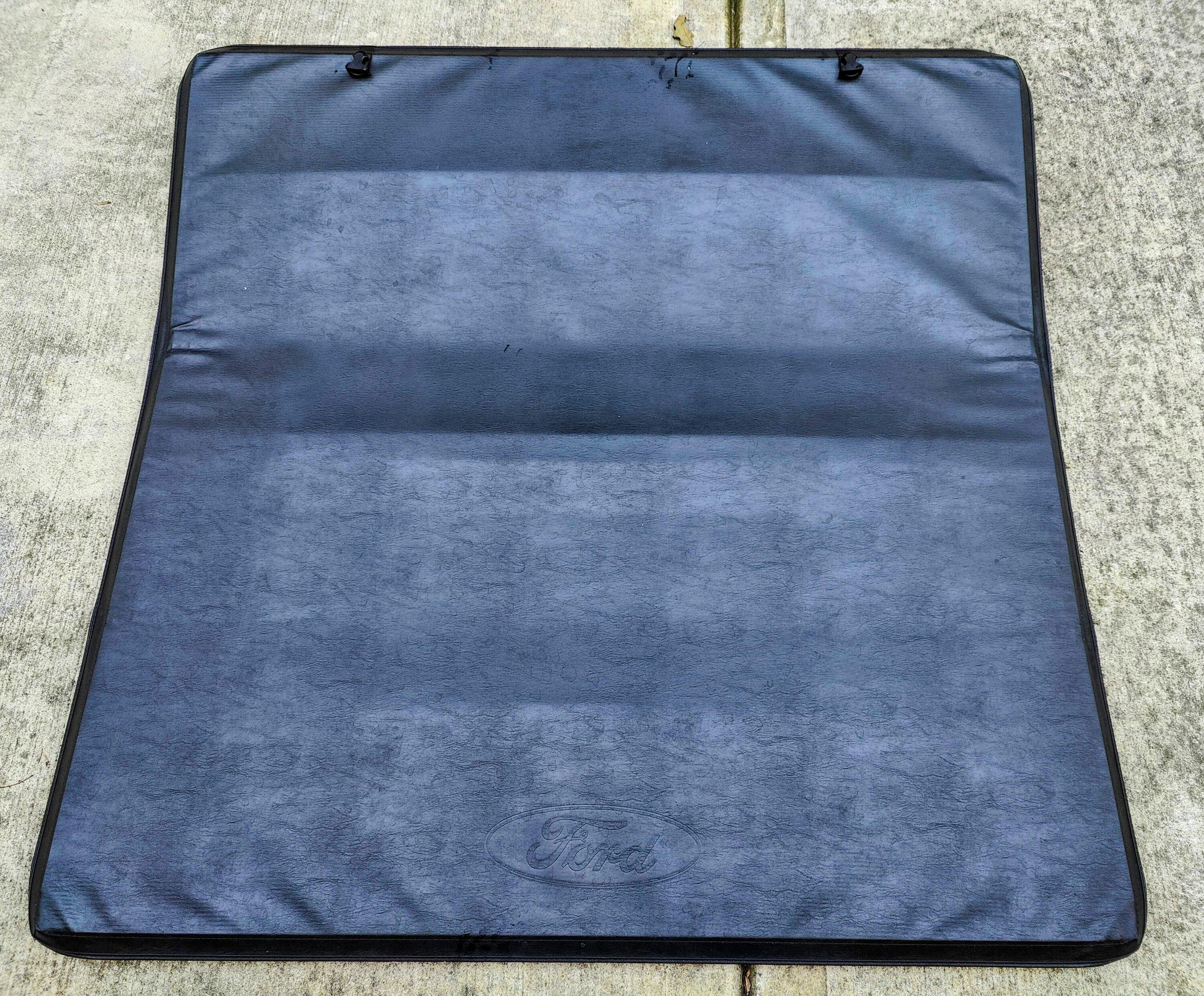 Ford Maverick FS: Genuine Ford Soft tri-fold tonneau cover IMG20220918192614~2