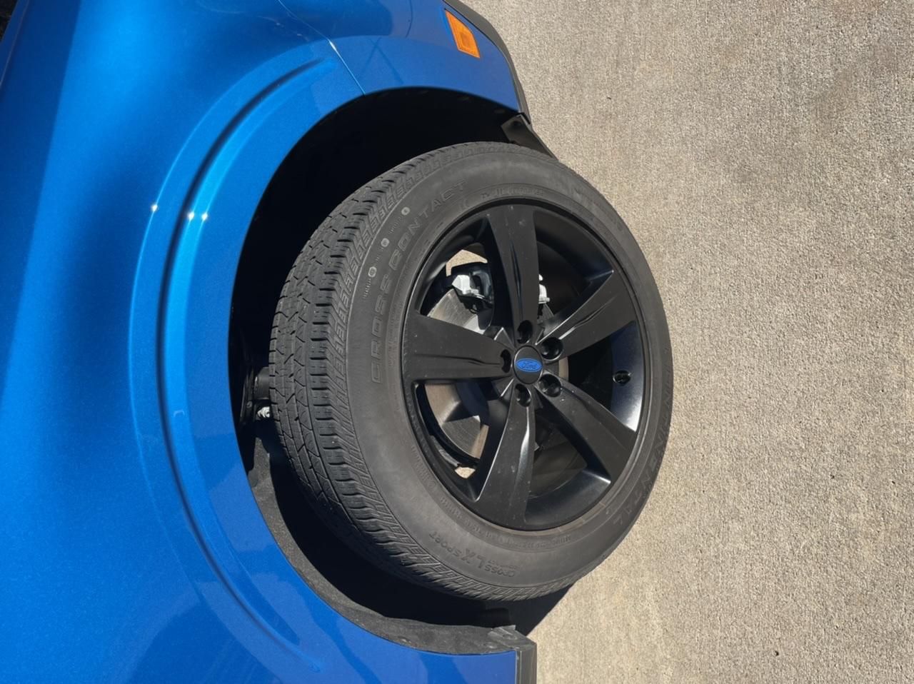 Ford Maverick Range Rover Evoque wheels installed for perfect fit! E63B48A9-16B7-4766-98D8-7117B985C3C8