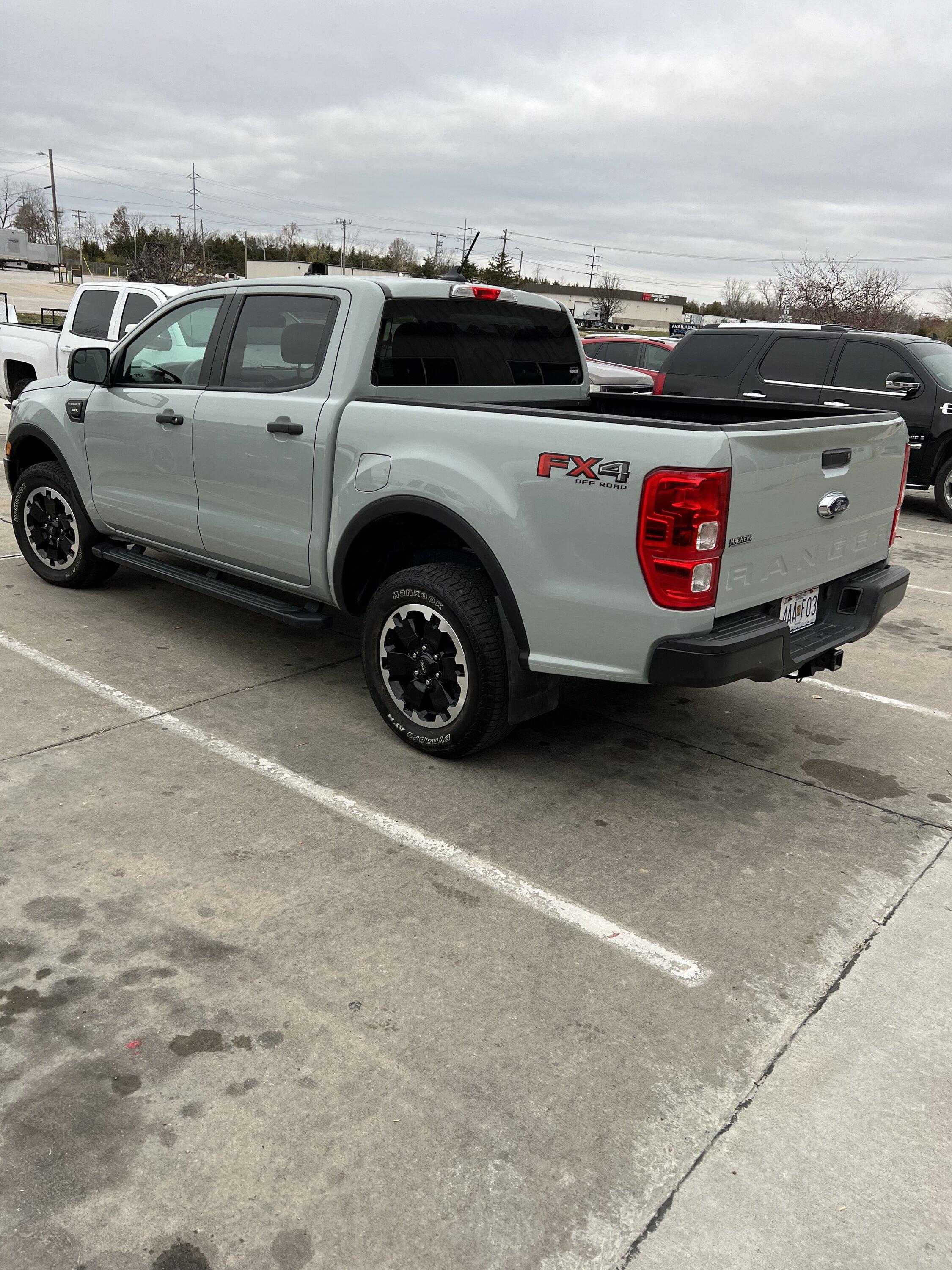 Ford Maverick Maverick vs Ranger comparison pics IMG_3549