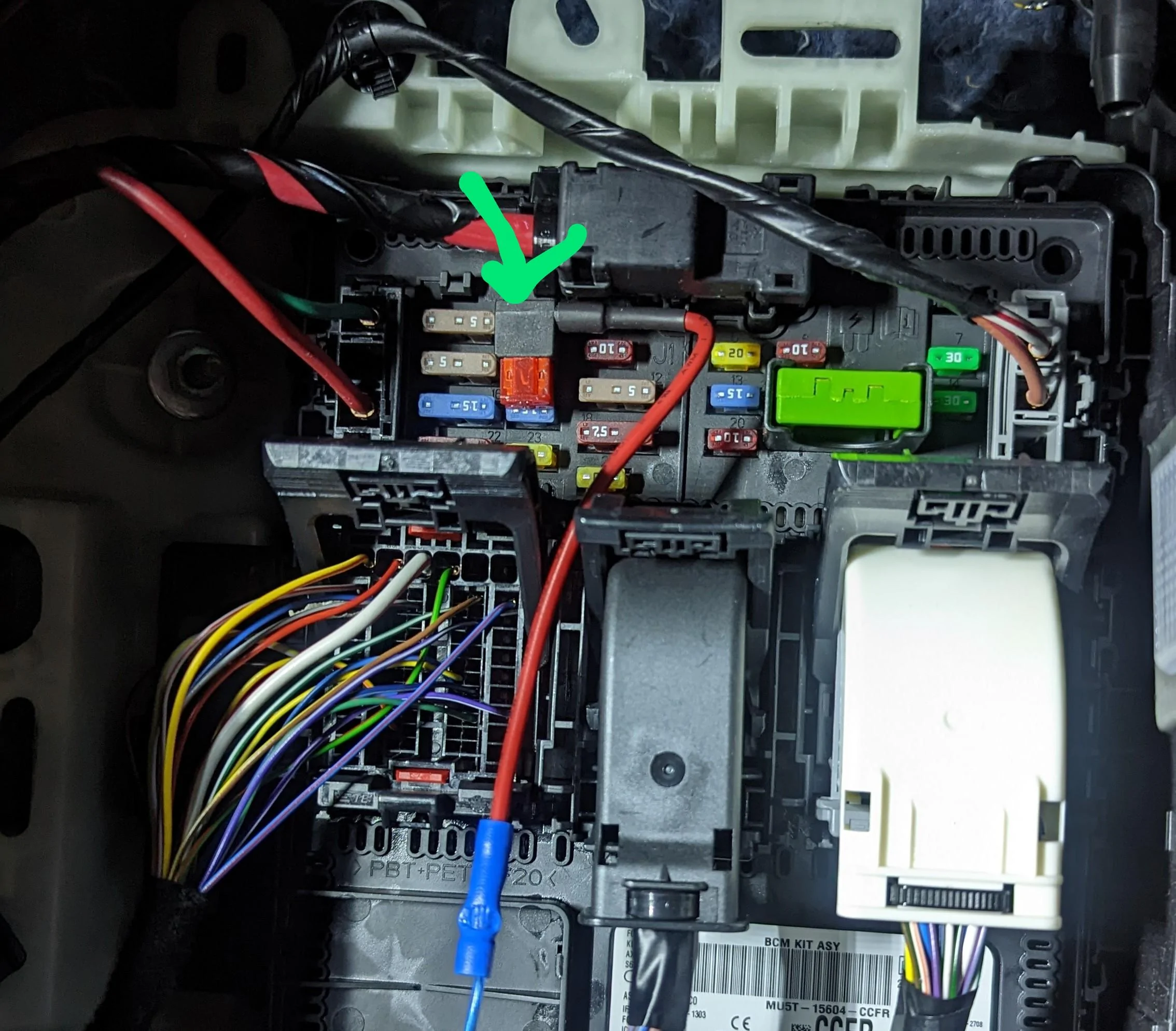 Ford Maverick Aftermarket amp and deep sleep PXL_20221116_234652153~2