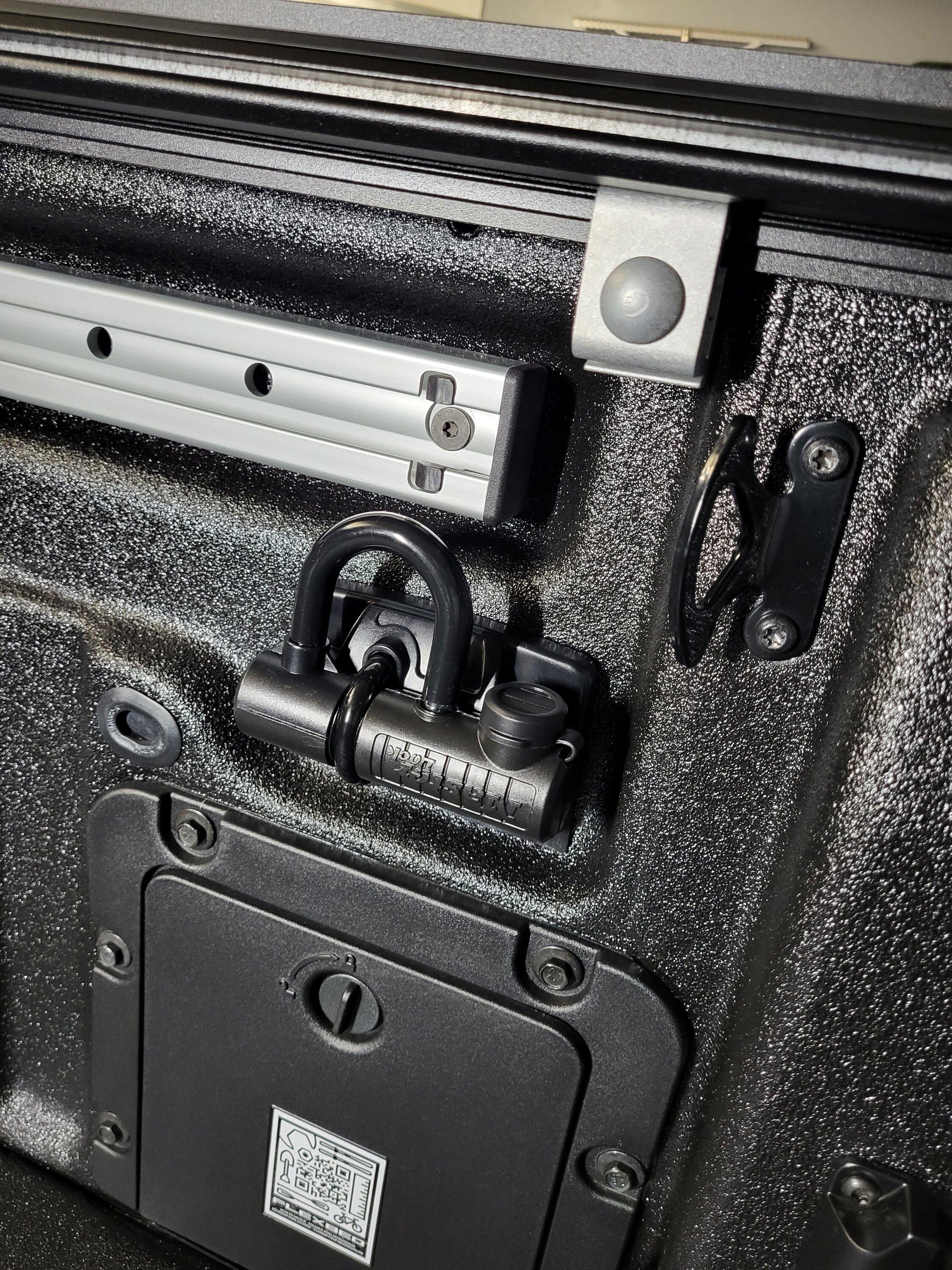 Ford Maverick Bed U-lock install 20221117_182736