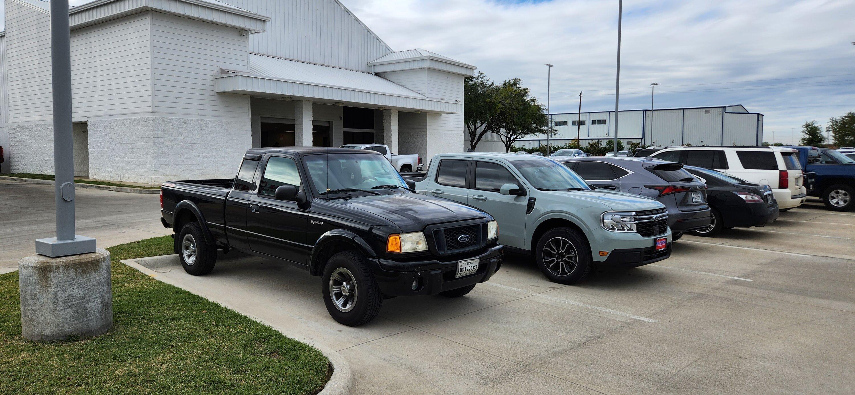 Ford Maverick Maverick vs Ranger comparison pics 20221118_134828