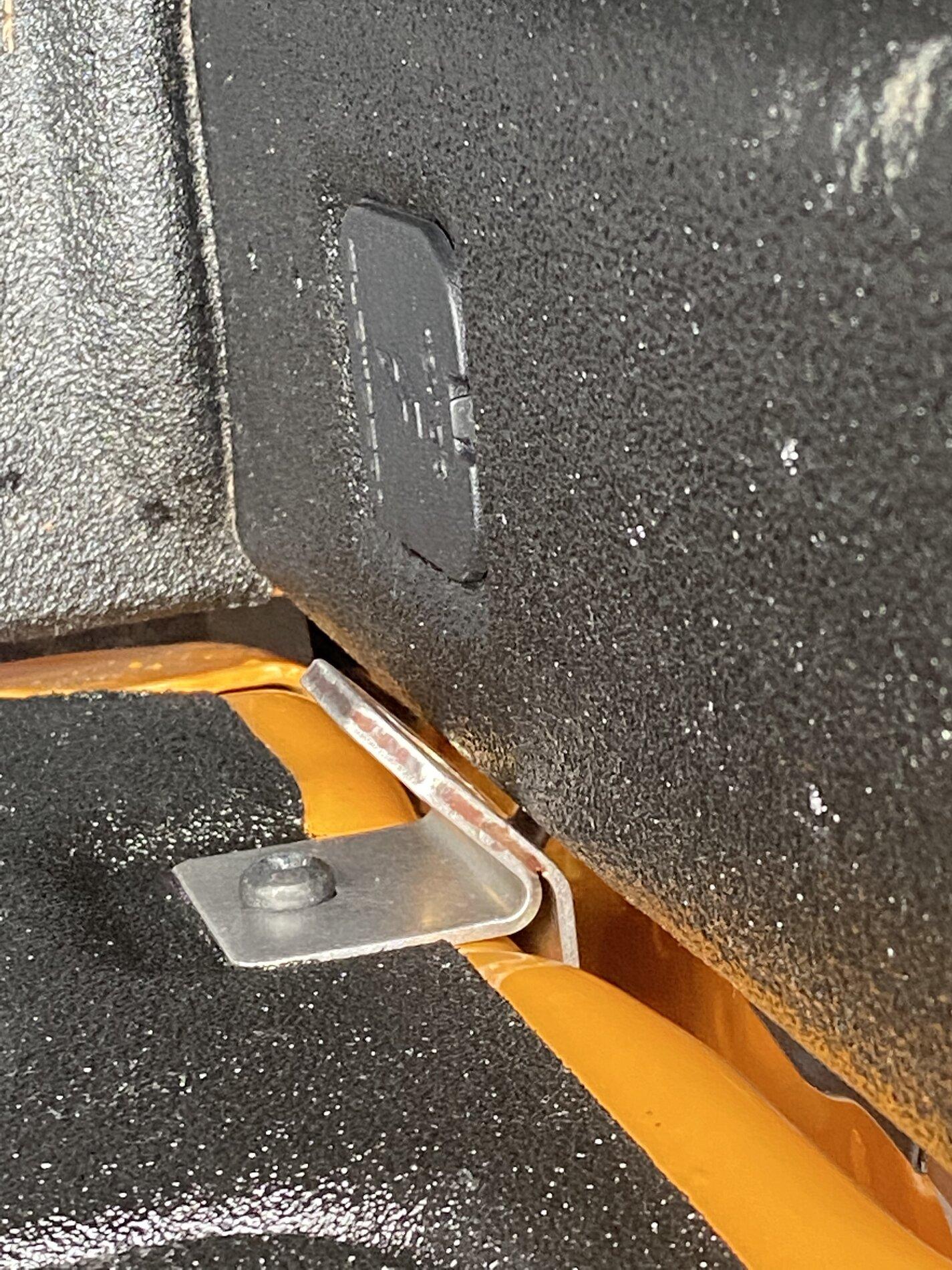 Ford Maverick Possible tie down solution for tailgate assist? 0831798B-DBB4-45A0-9992-E92119CDF3FC.jpe