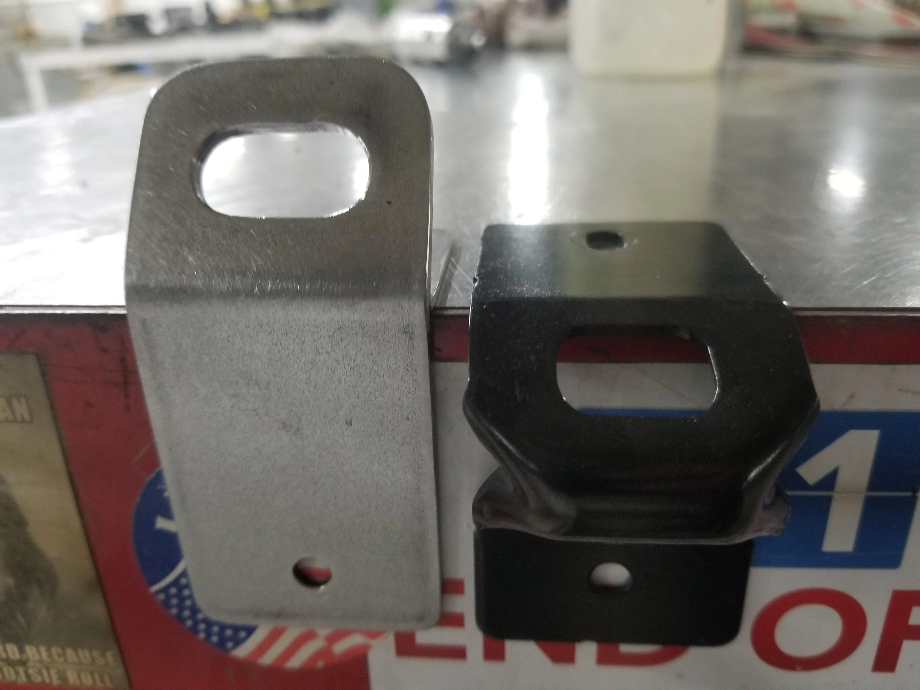 Ford Maverick Possible tie down solution for tailgate assist? 20221122_114306
