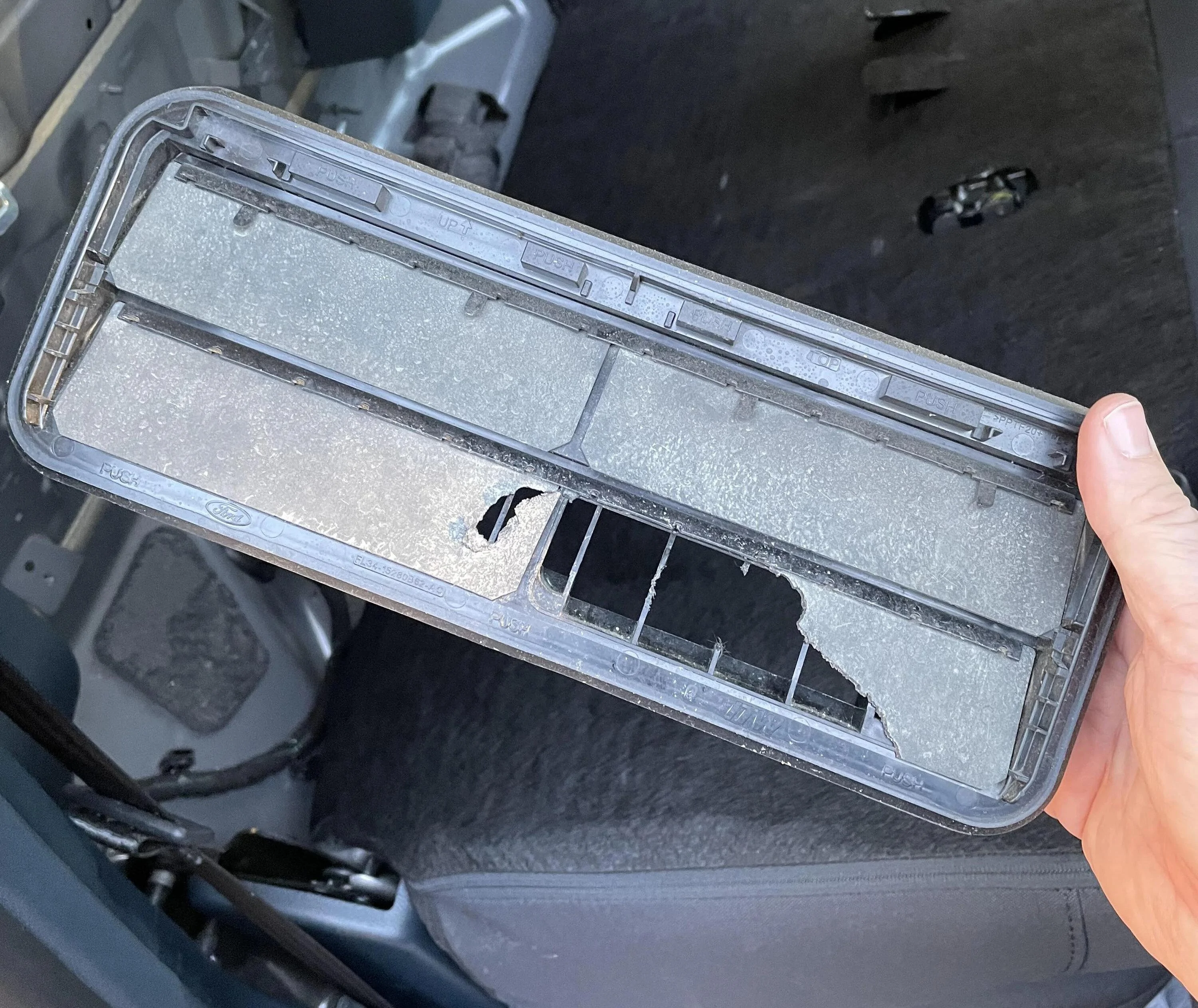 Ford Maverick Mice/rodent entry point behind rear seat venthol