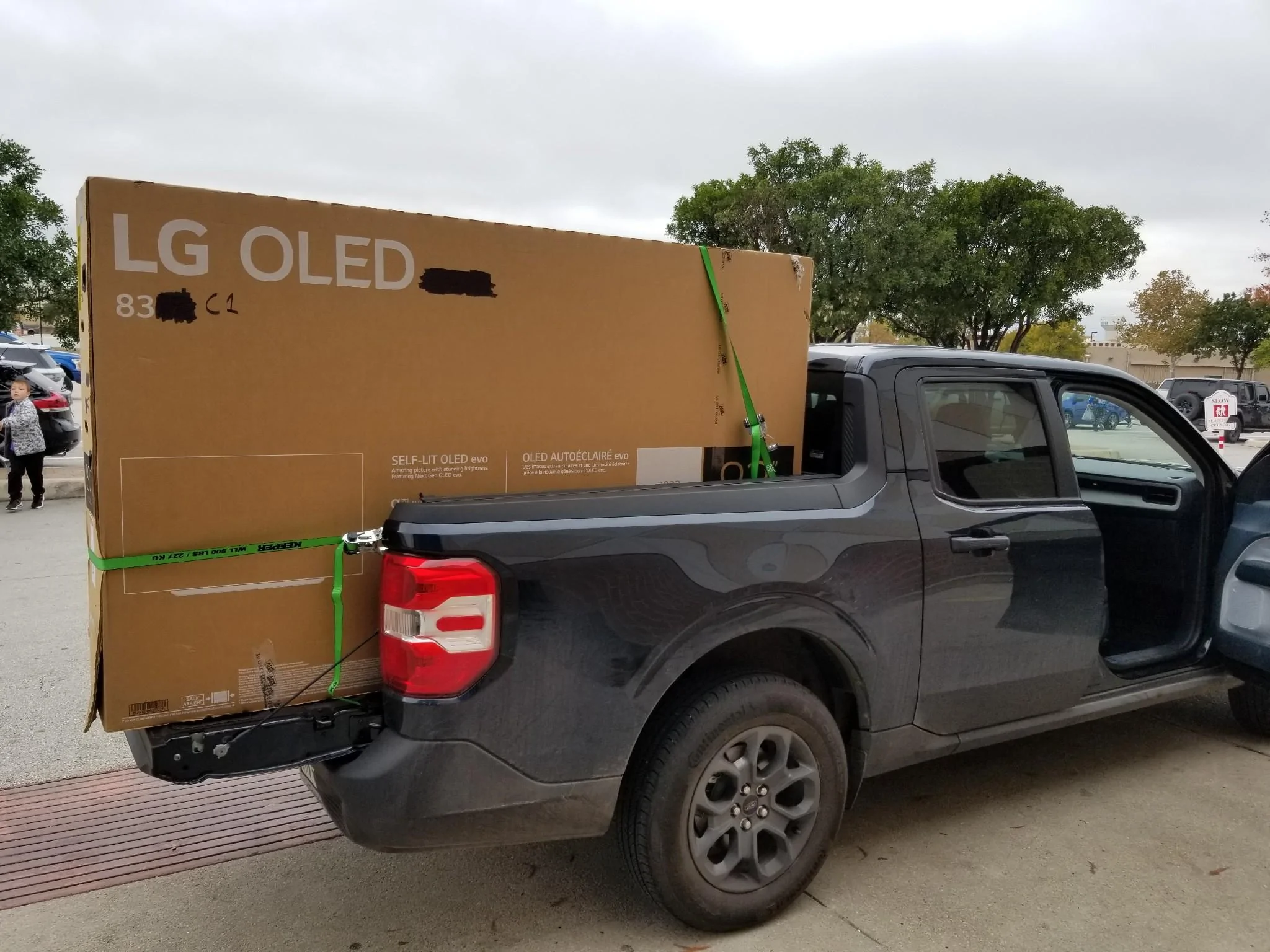 Ford Maverick Truck came in handy for black Friday IMG_20221125_103302