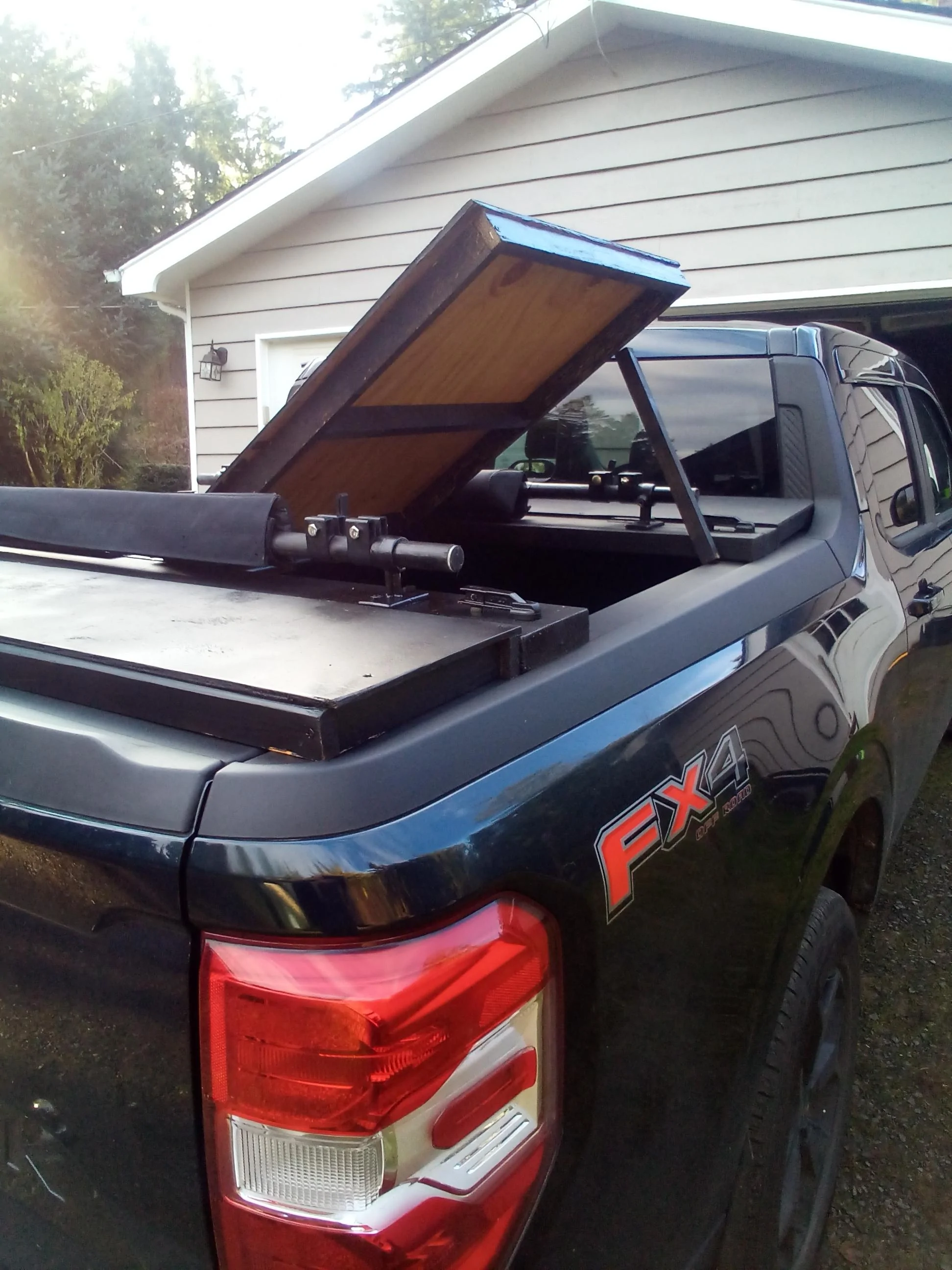 Ford Maverick DIY Rack  Version 2.0 -- this time with integrated bed cover Passenger side Middle Hatch