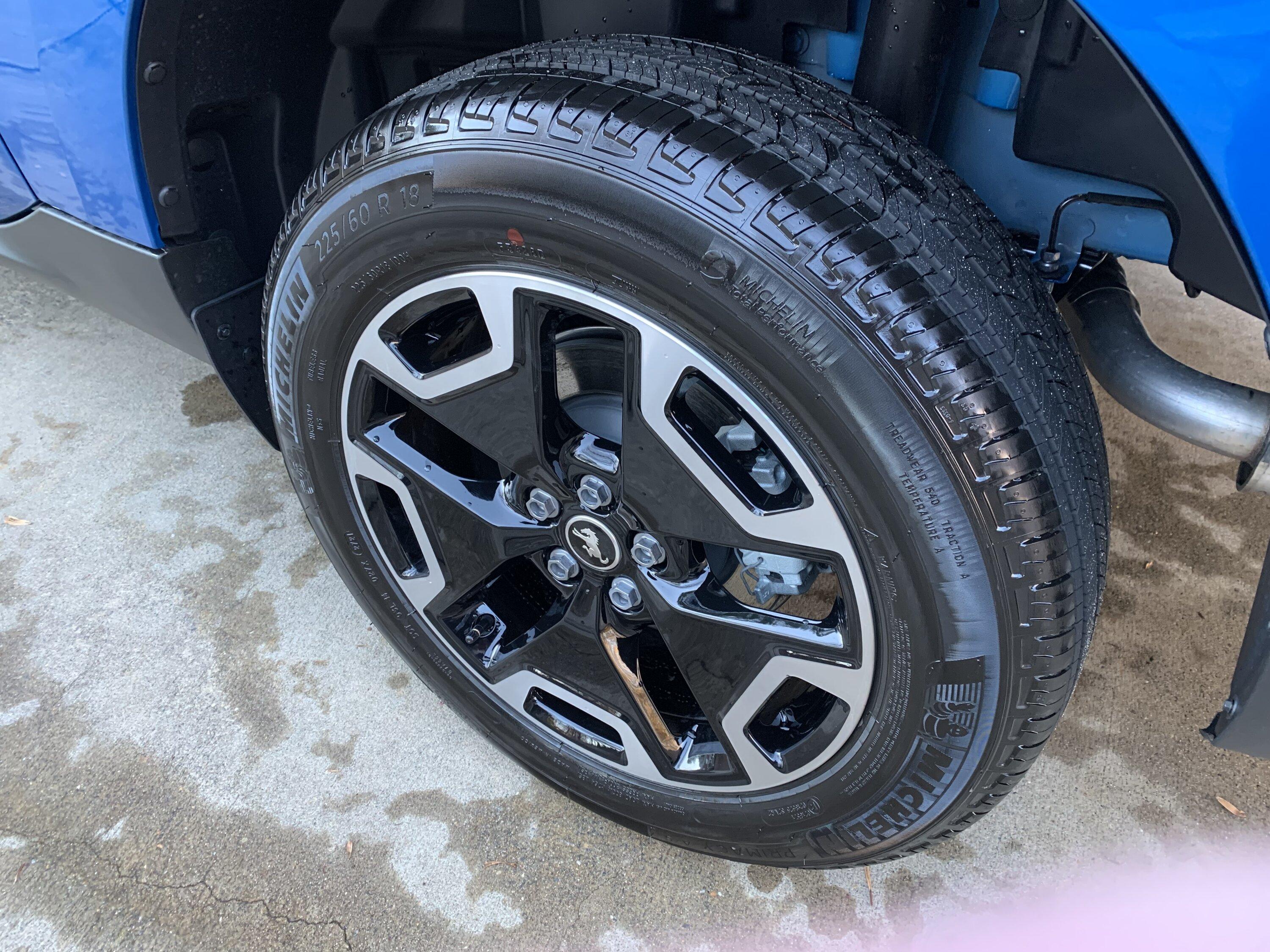 Ford Maverick BRONCO SPORT LUG NUTS ? IMG_1725.JPG