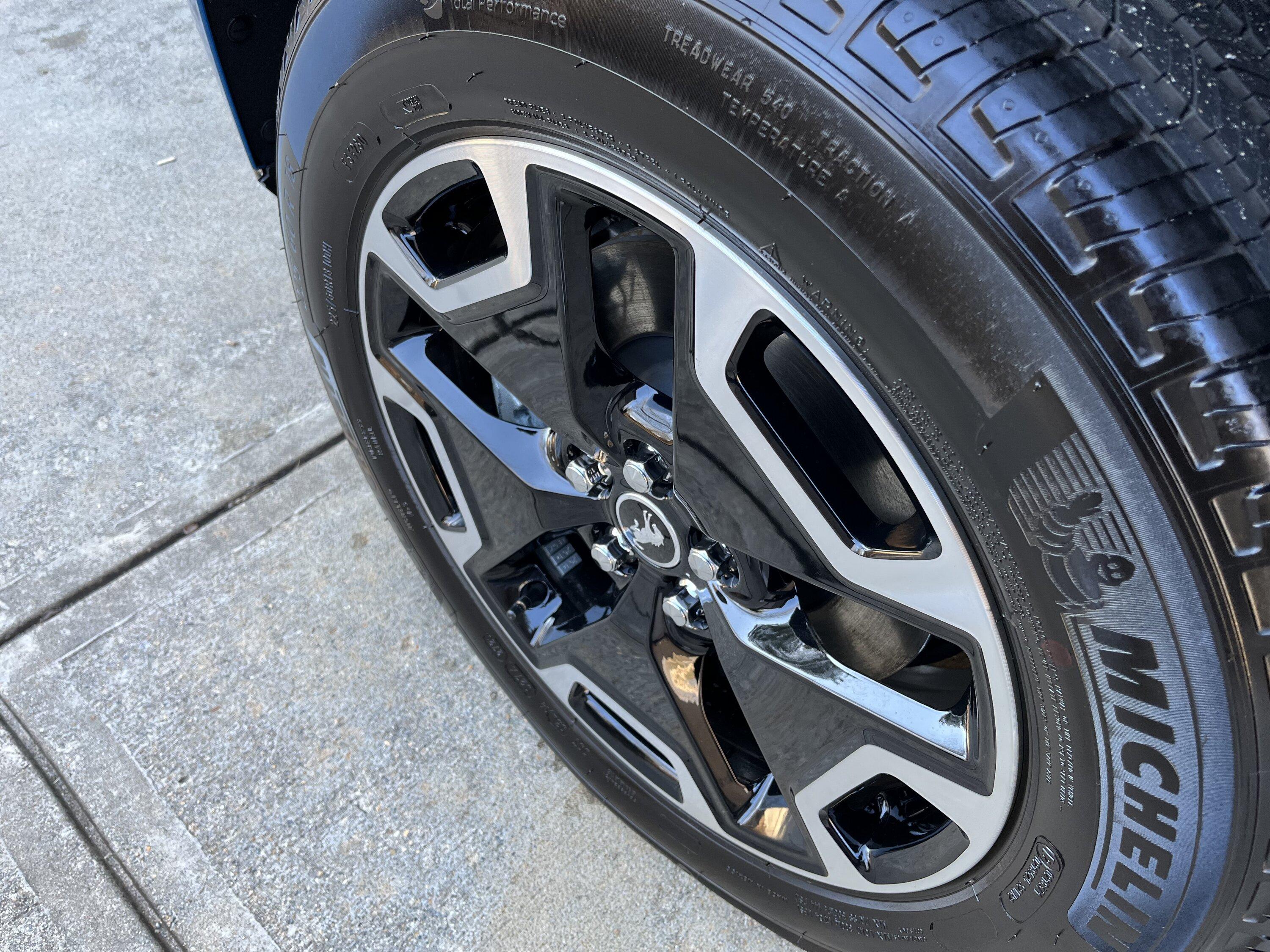 Ford Maverick BRONCO SPORT LUG NUTS ? IMG_1844.JPG