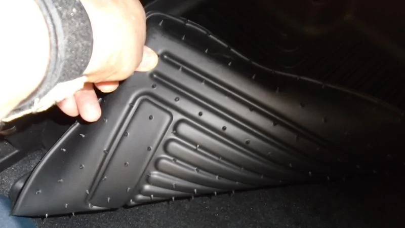 Ford Maverick Weather floor mats - Smartliner, Husky, or Weathertech? Husky nubs-001