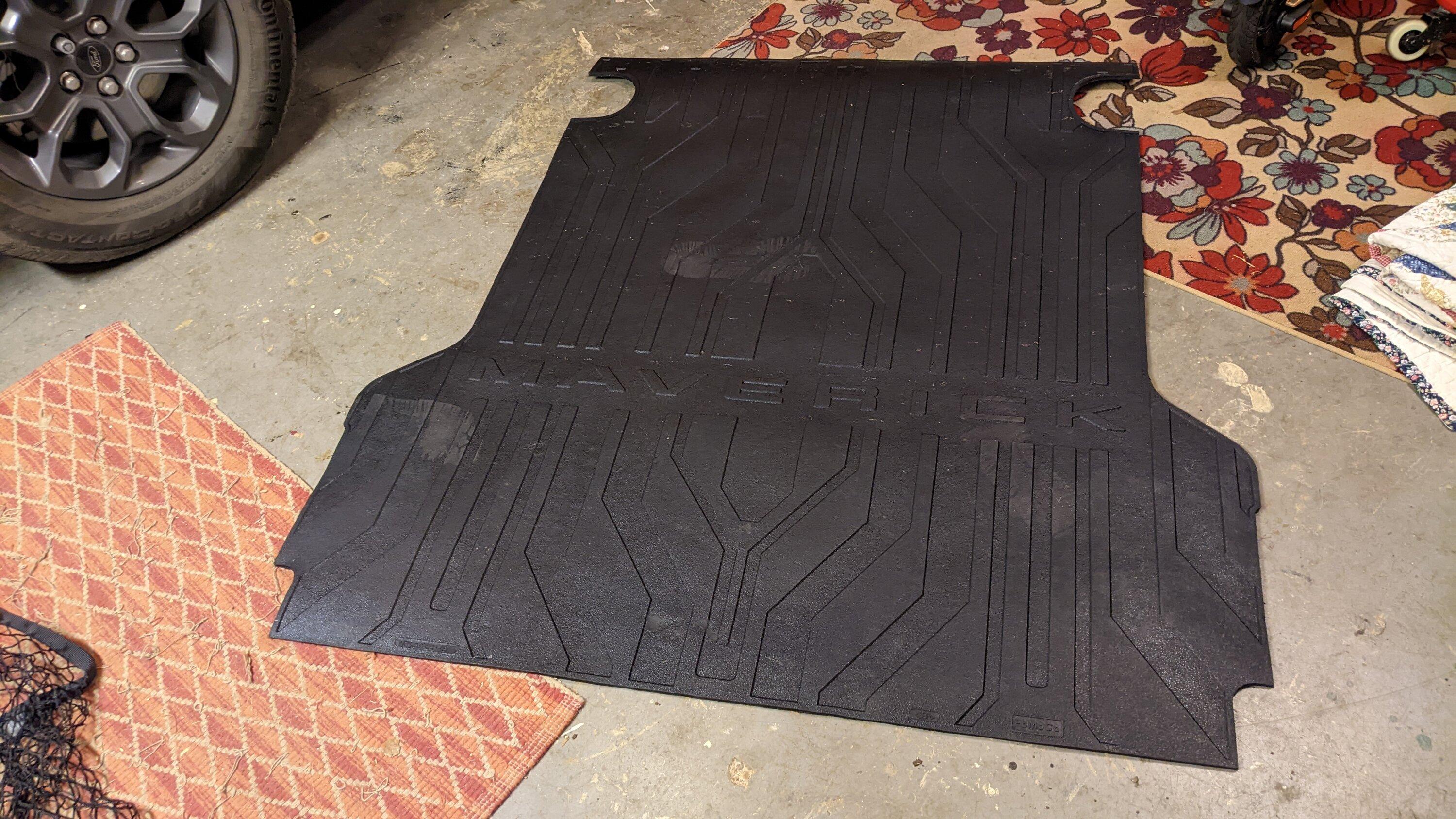 Ford Maverick Ford Rubber Bed Mat finally here and installed bed mat1
