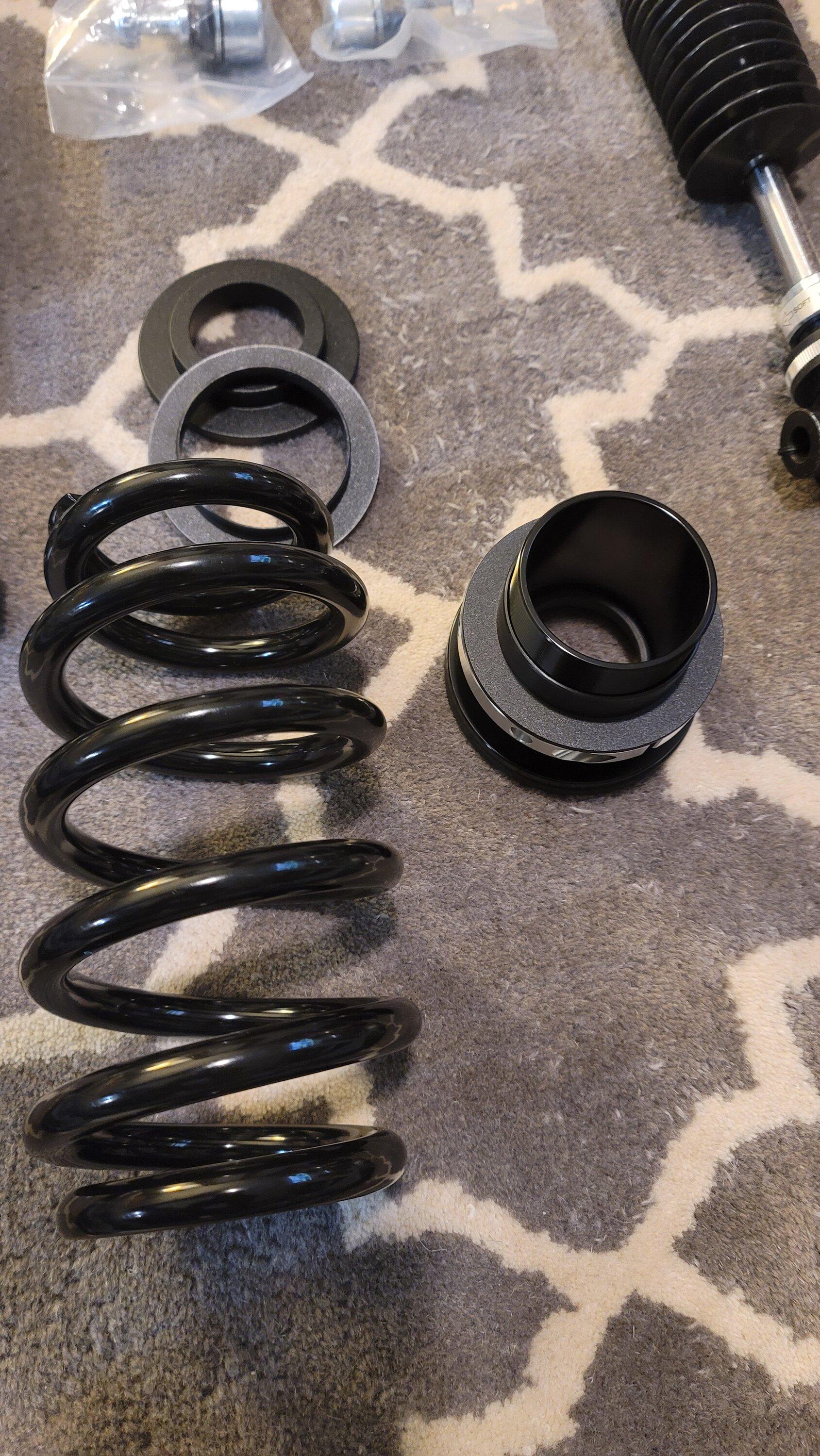 Ford Maverick Silvers-NA Coilovers 20221202_193628