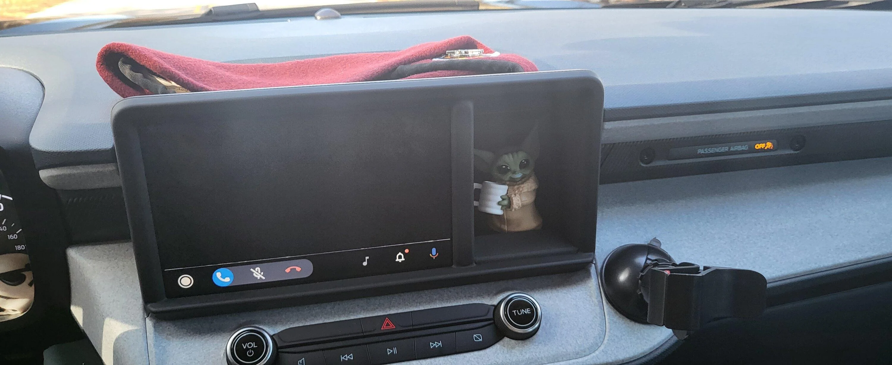 Ford Maverick Creative Ideas for Dash Cubby Storage 20221208_114002