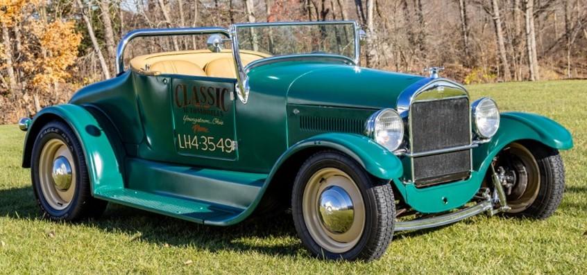 Ford Maverick Fun summer classic cars? 27tf