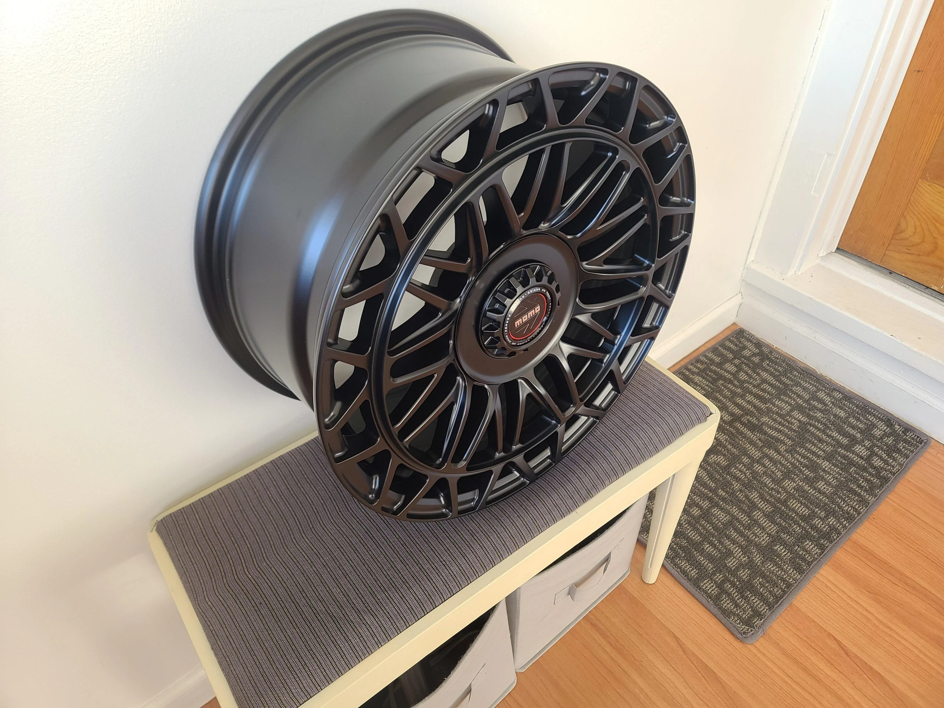 Ford Maverick Good looking aftermarket Wheels? 20221129_140657