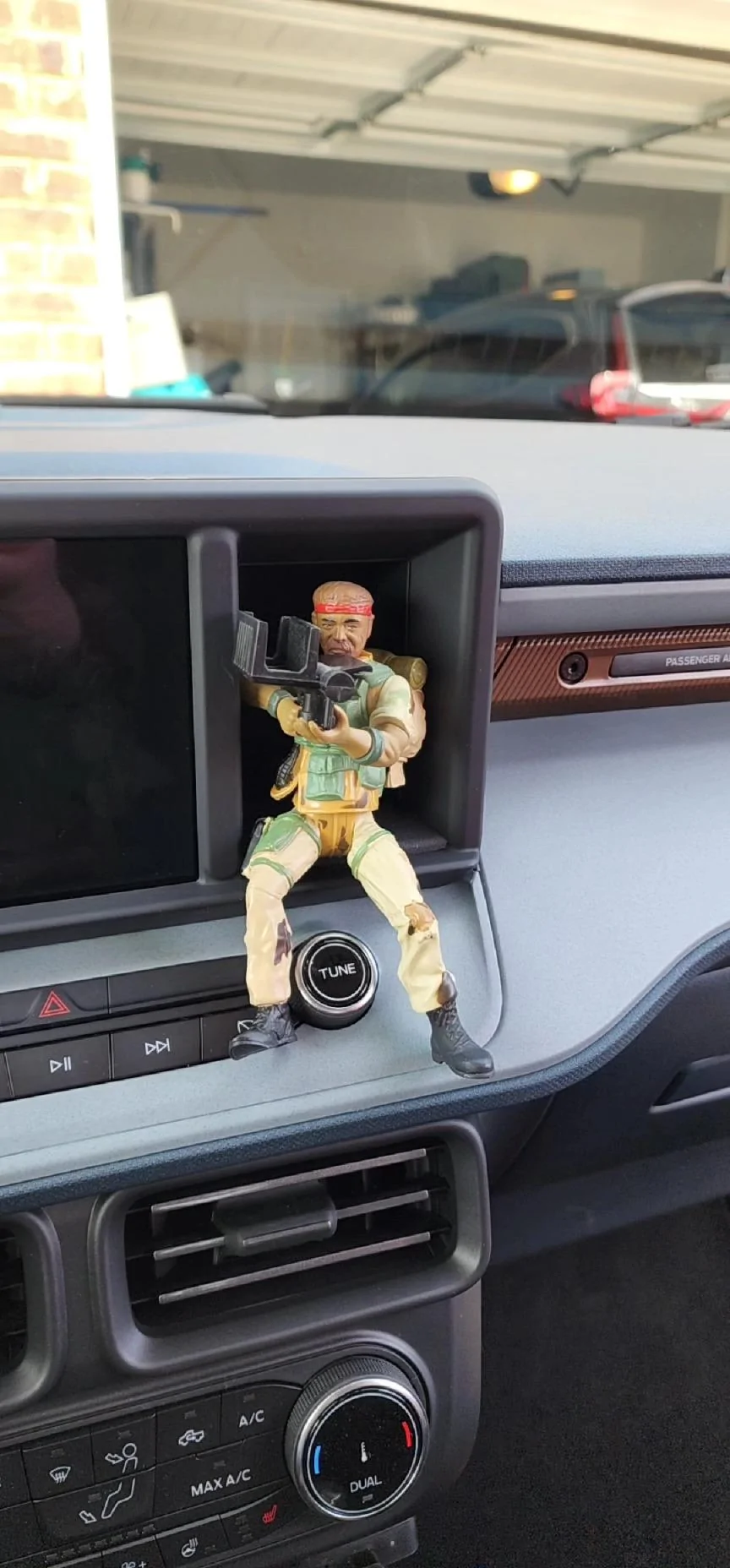 Ford Maverick Dash cubby hole -- what's in yours? 📸 20221210_111836_exported_1575_1670903492741