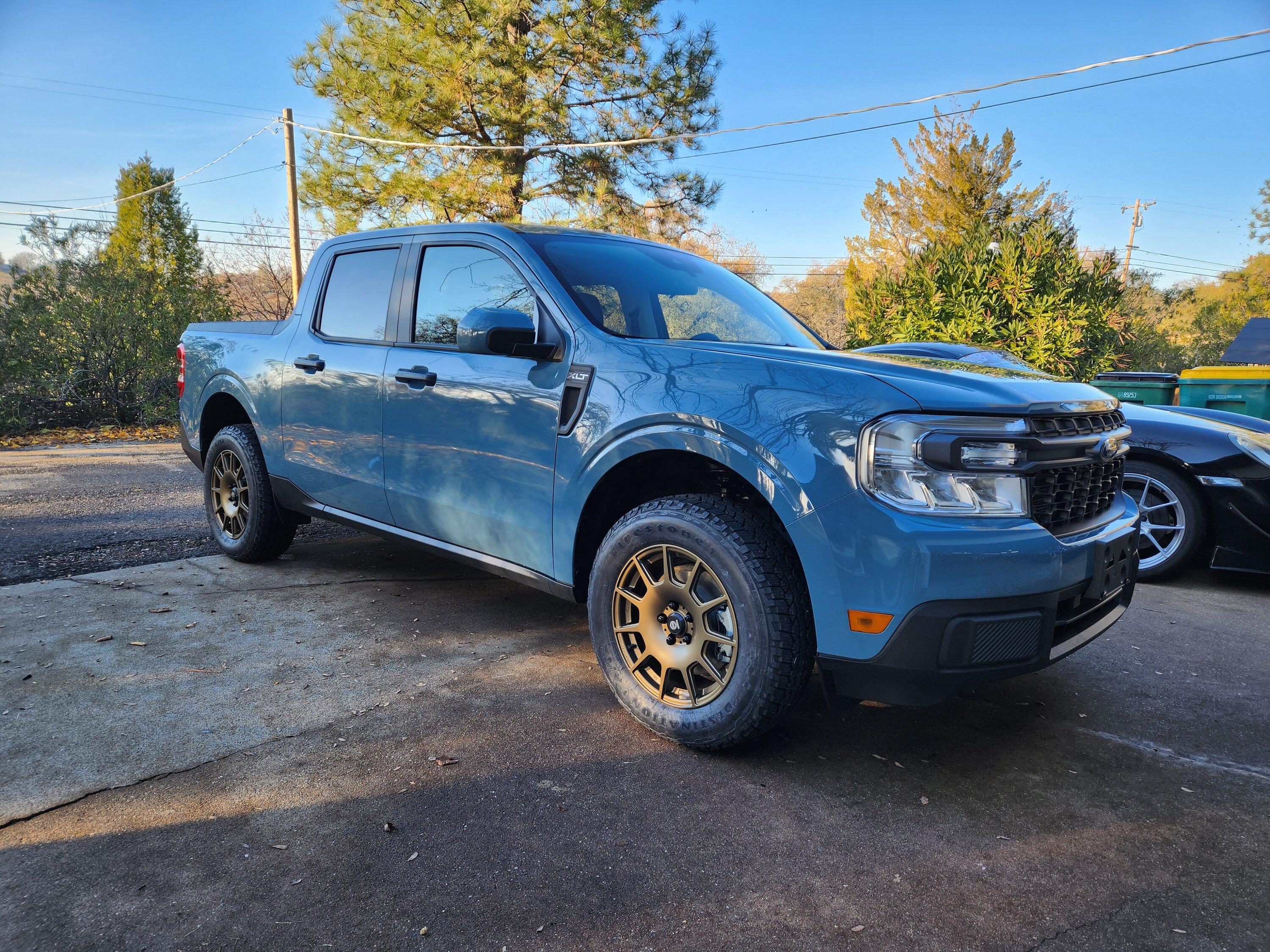 Ford Maverick Hybrids with 235/65R17: Impressions? 20221215_151027
