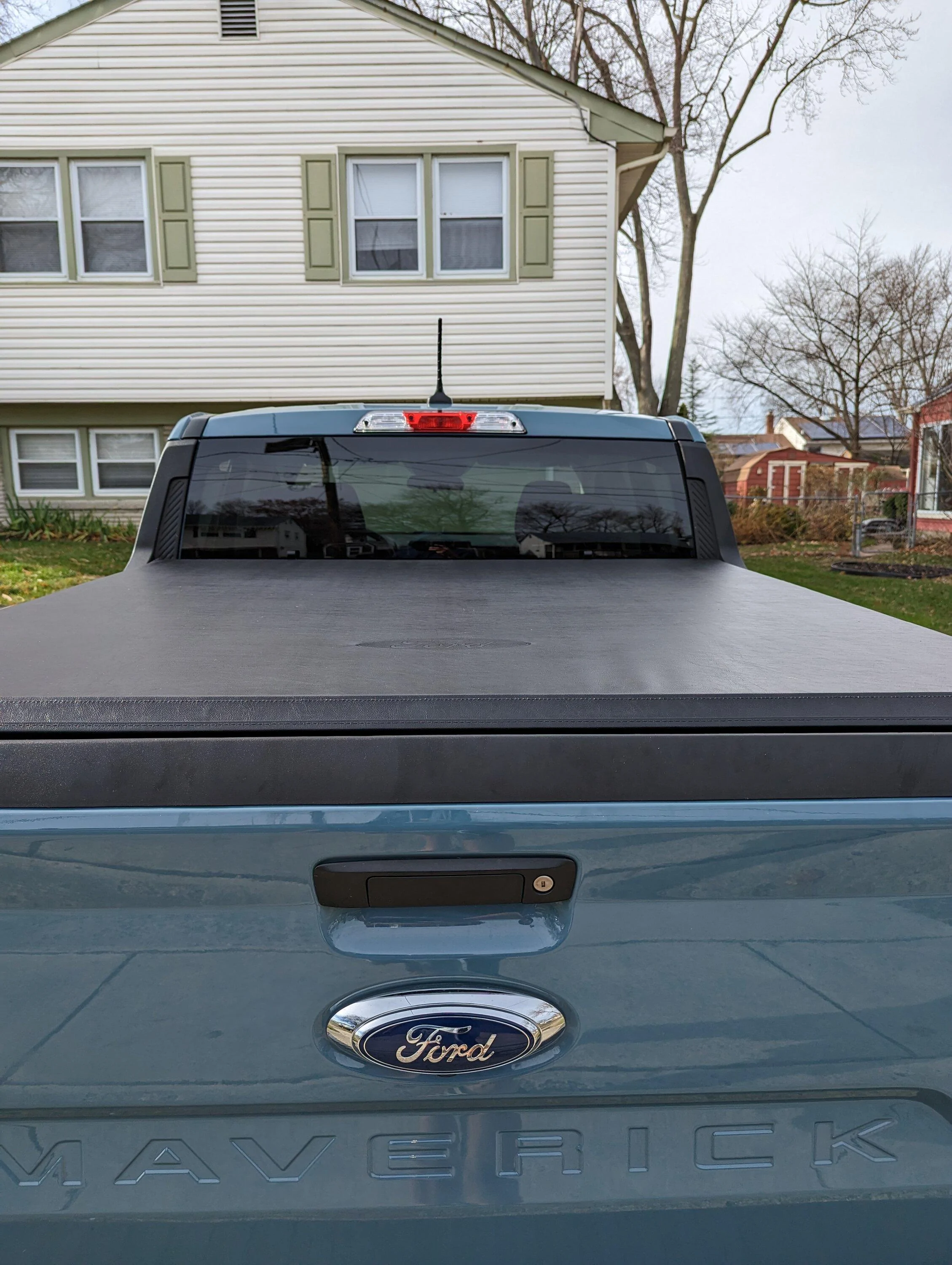Ford Maverick Truxedo truxport cover too short? PXL_20221208_165749187