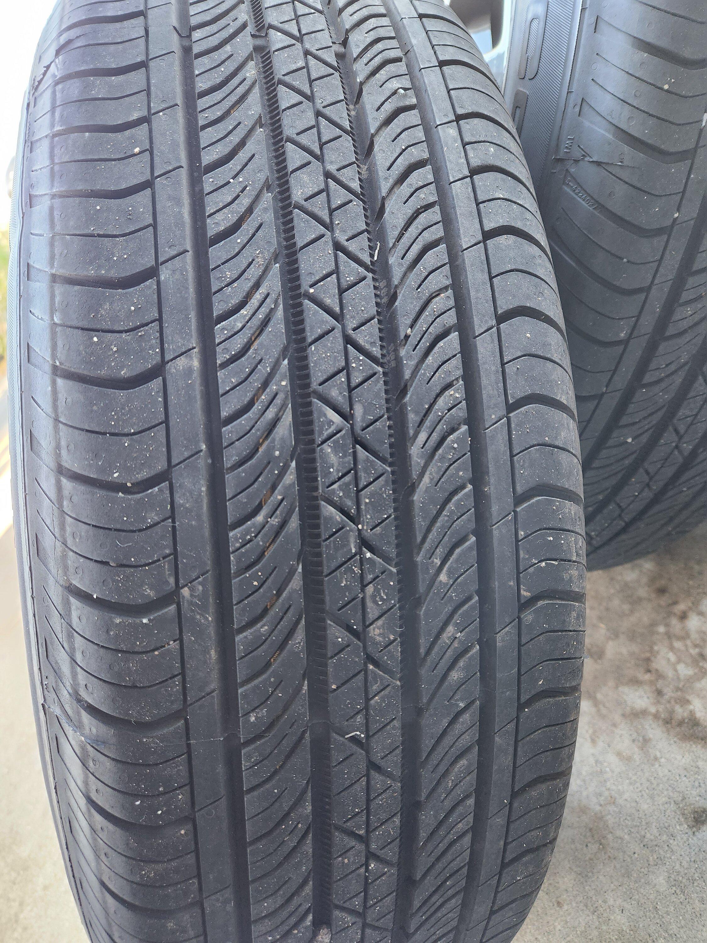 Ford Maverick XLT Wheels, Tires, TPMS - Under 200mi - WILL SHIP 20221215_115433