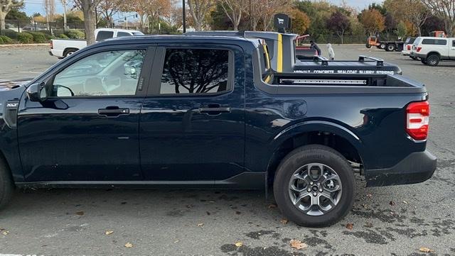 Ford Maverick Atlas blue Live Photos. 2023 39392D2C-3BE6-4099-B077-371AB7537E62