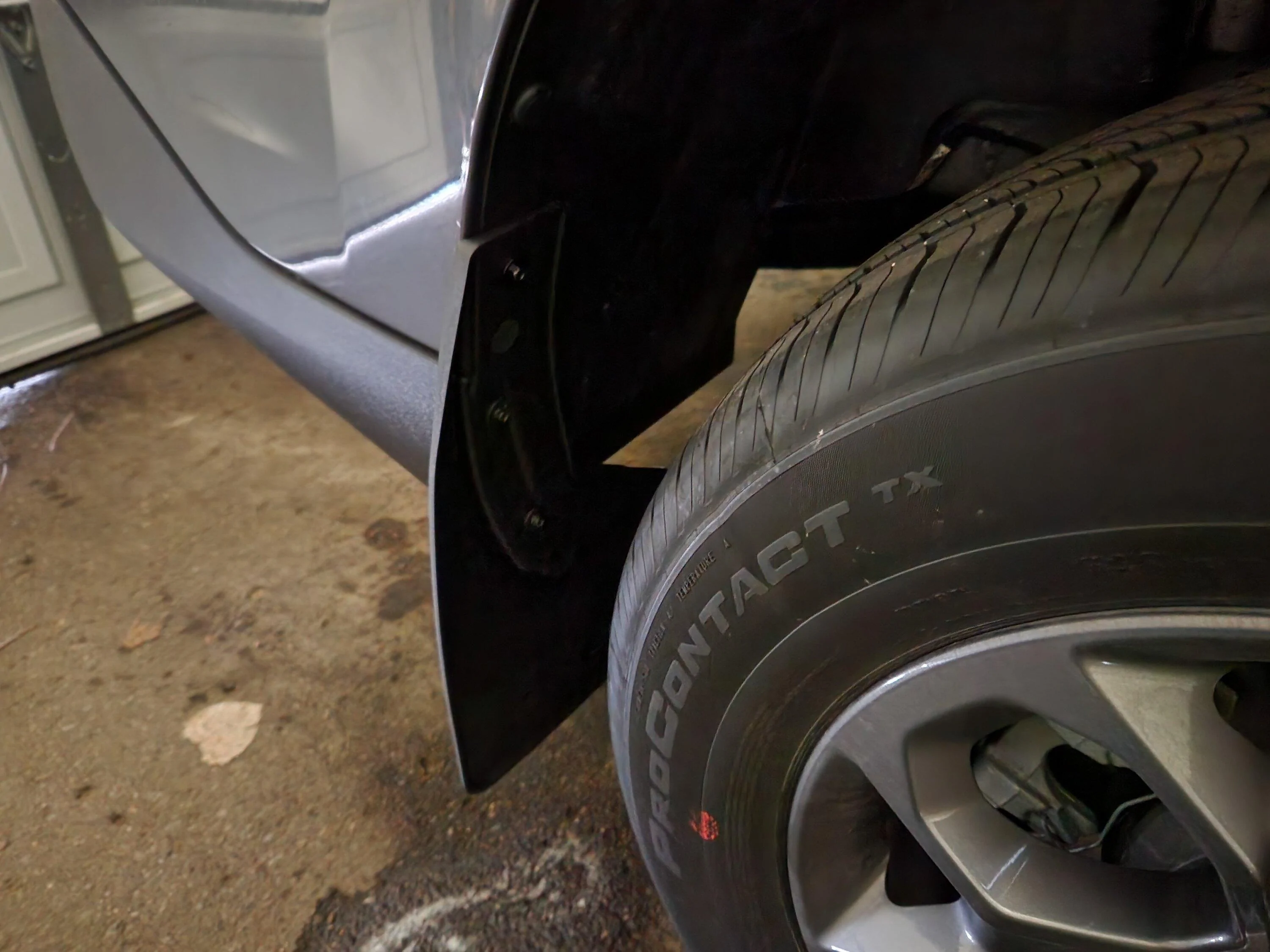 Ford Maverick Weathertech Mudflaps Installed 20221217_141007