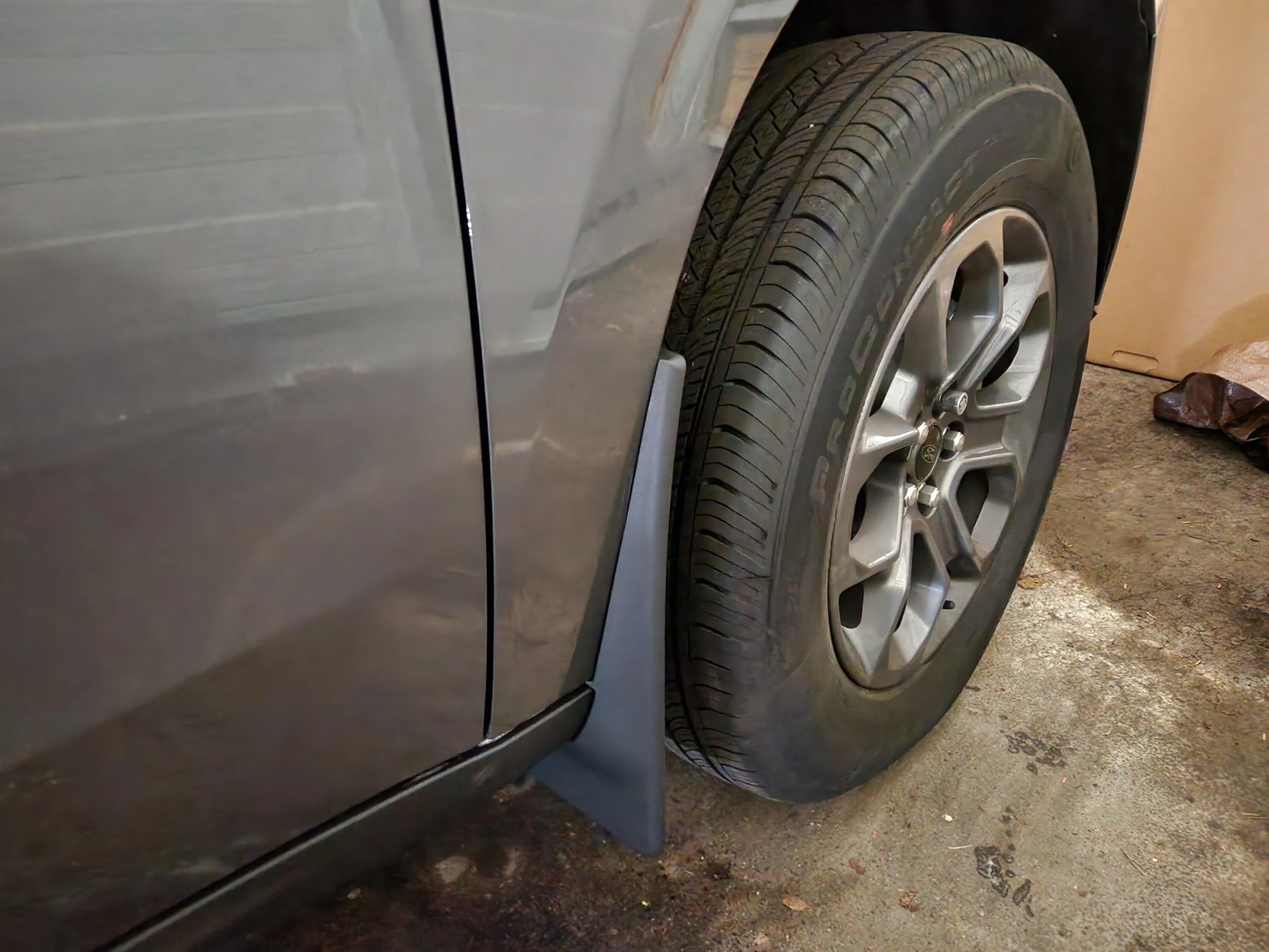 Ford Maverick Weathertech Mudflaps Installed 20221217_141130