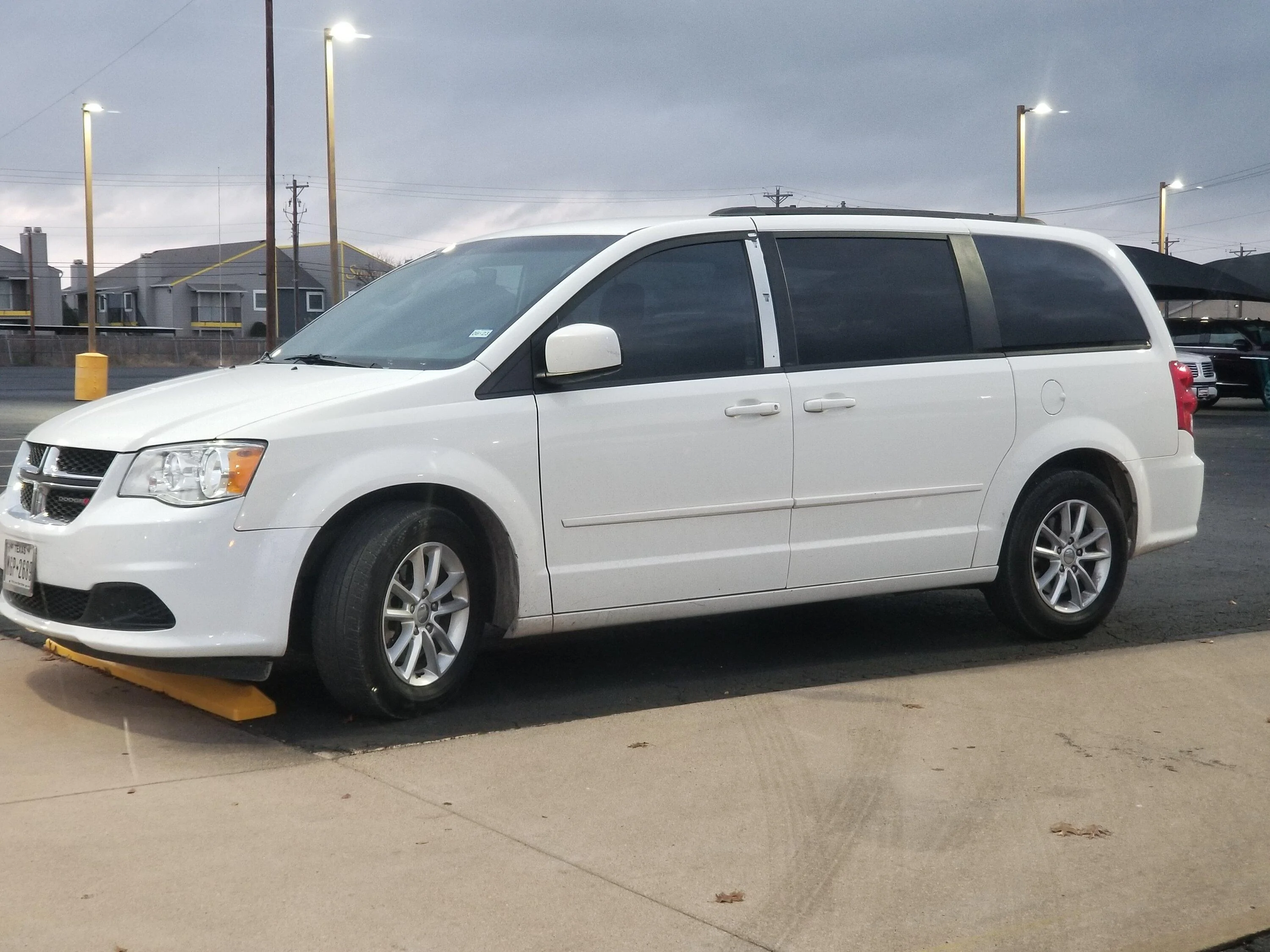 Ford Maverick Dealers selling "used" new Mavericks 20221212_173834