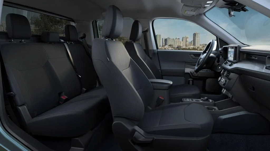 Ford Maverick BAP Black Appearance Package 2023 Maverick spotted! Front, Back & Interior! 📸 vehicle1