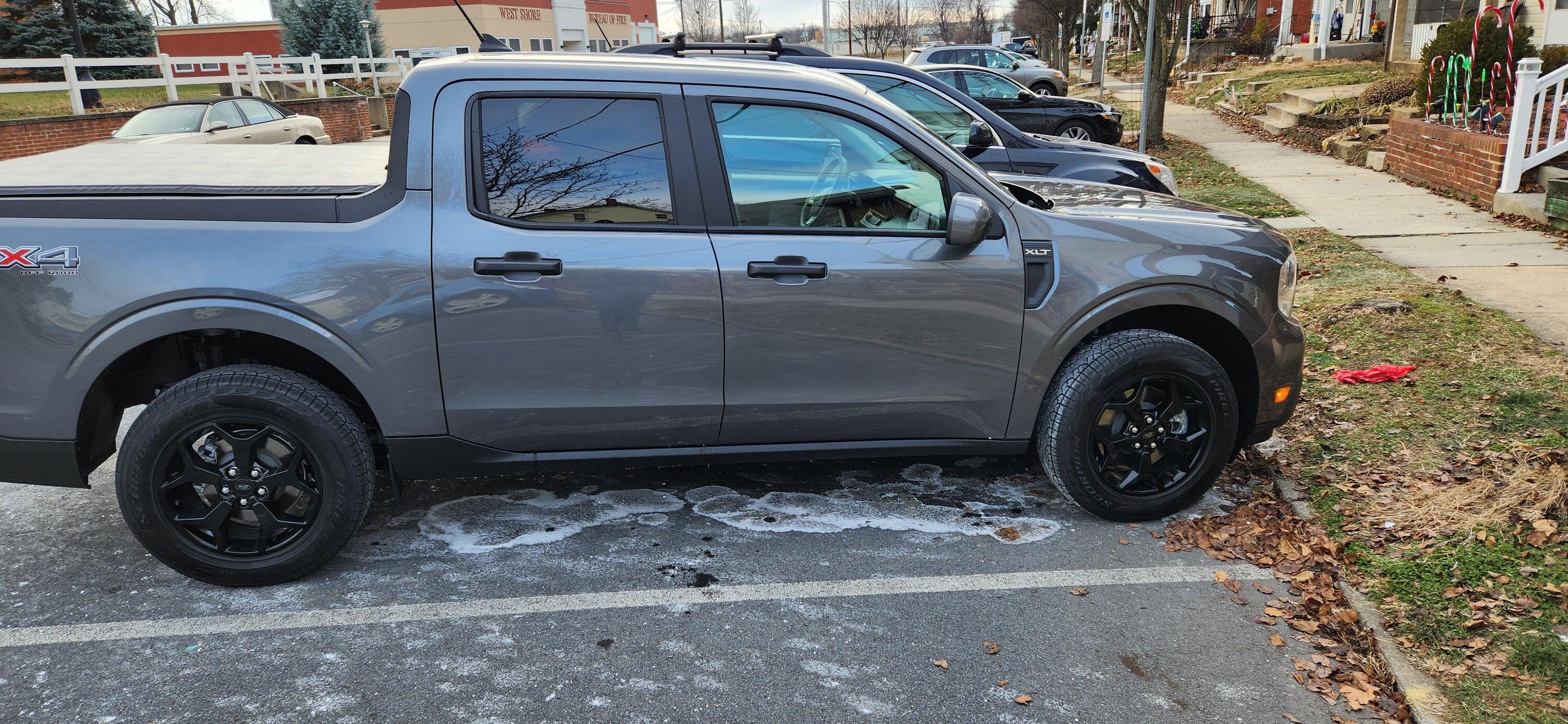 Ford Maverick CARBONIZED GRAY Maverick Photos Thread 20221226_142400