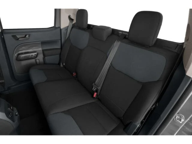 Ford Maverick Any one have any pics of interior differences for the Tremor XLT to Lariat? 2022-ford-maverick-xl-oxford-white-8