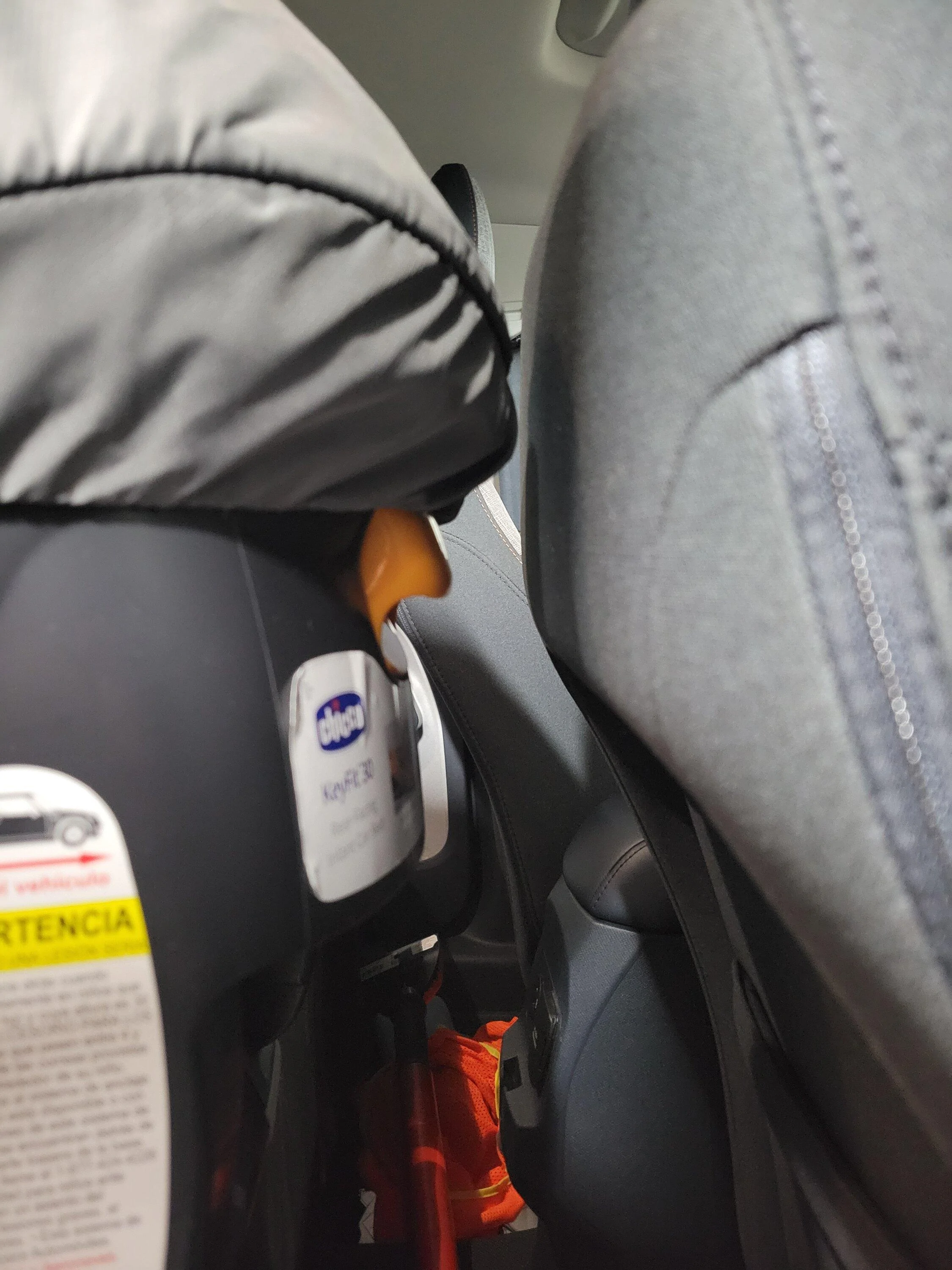 Ford Maverick Car Seat Fit (Chicco KeyFit 30 & Graco 4-Ever) 20221227_135400