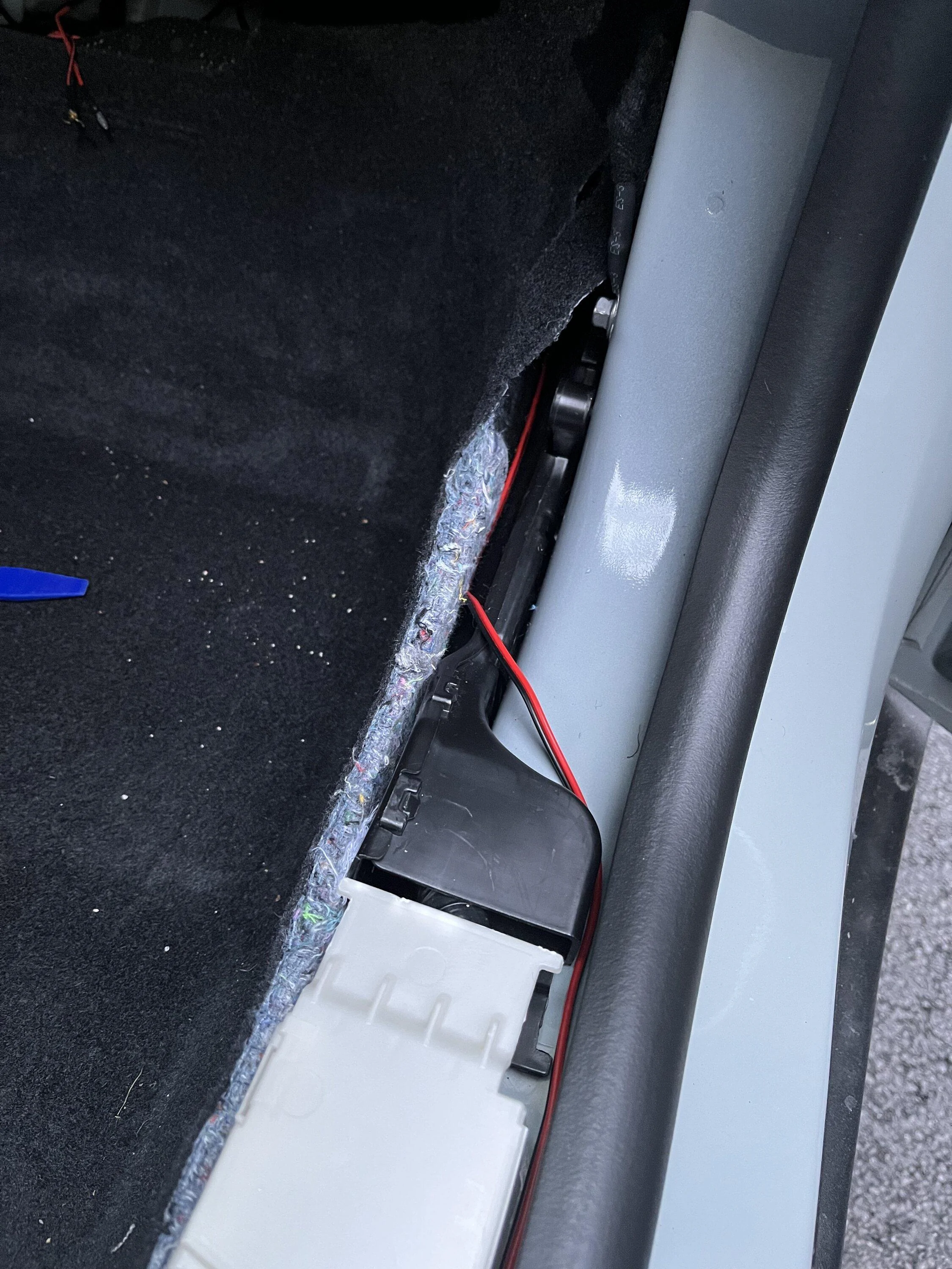 Ford Maverick Connecting Two Dash Cams to Single Ignition Only Fuse - Complete IMG_4241