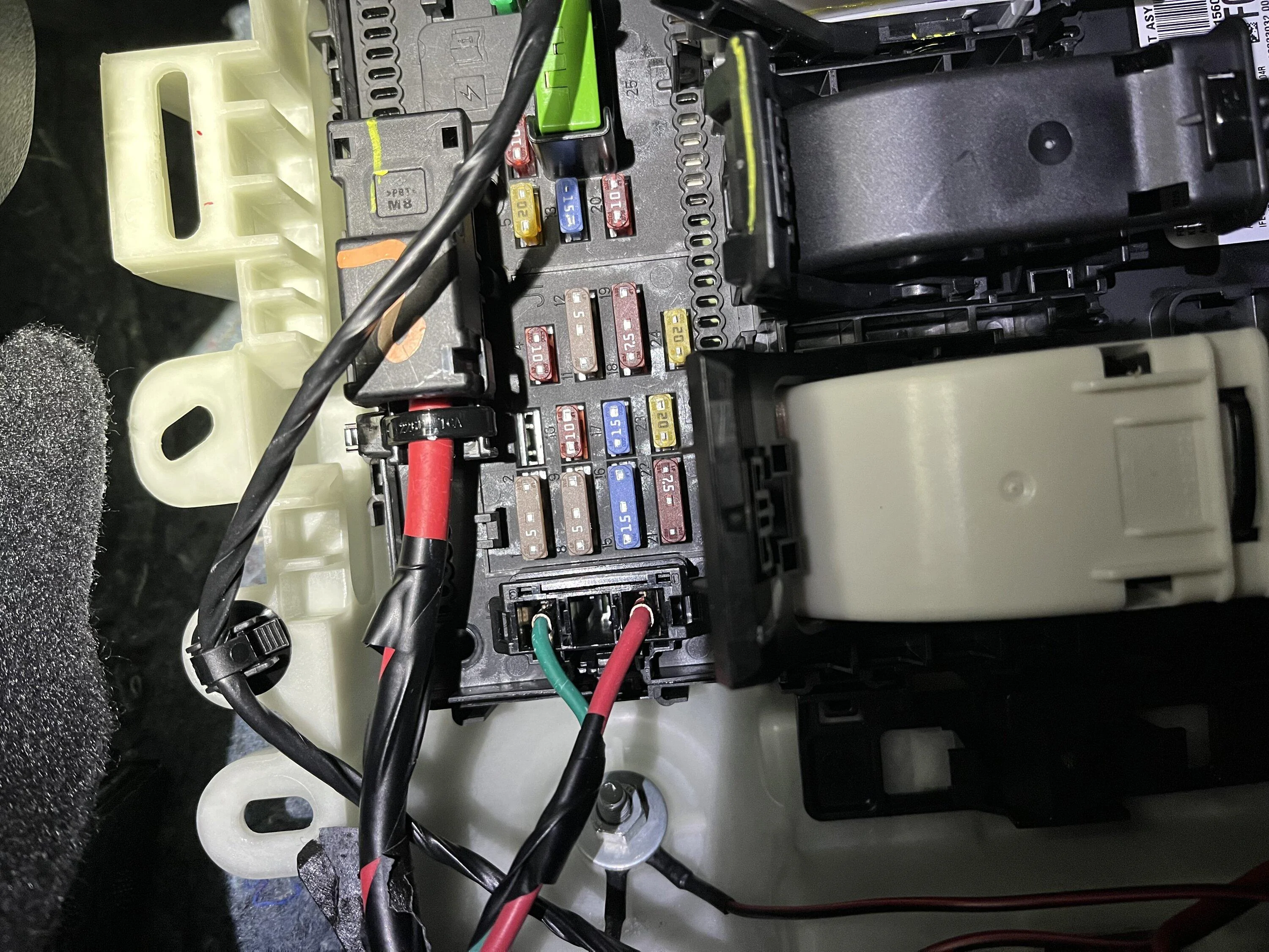 Ford Maverick Connecting Two Dash Cams to Single Ignition Only Fuse - Complete IMG_4247