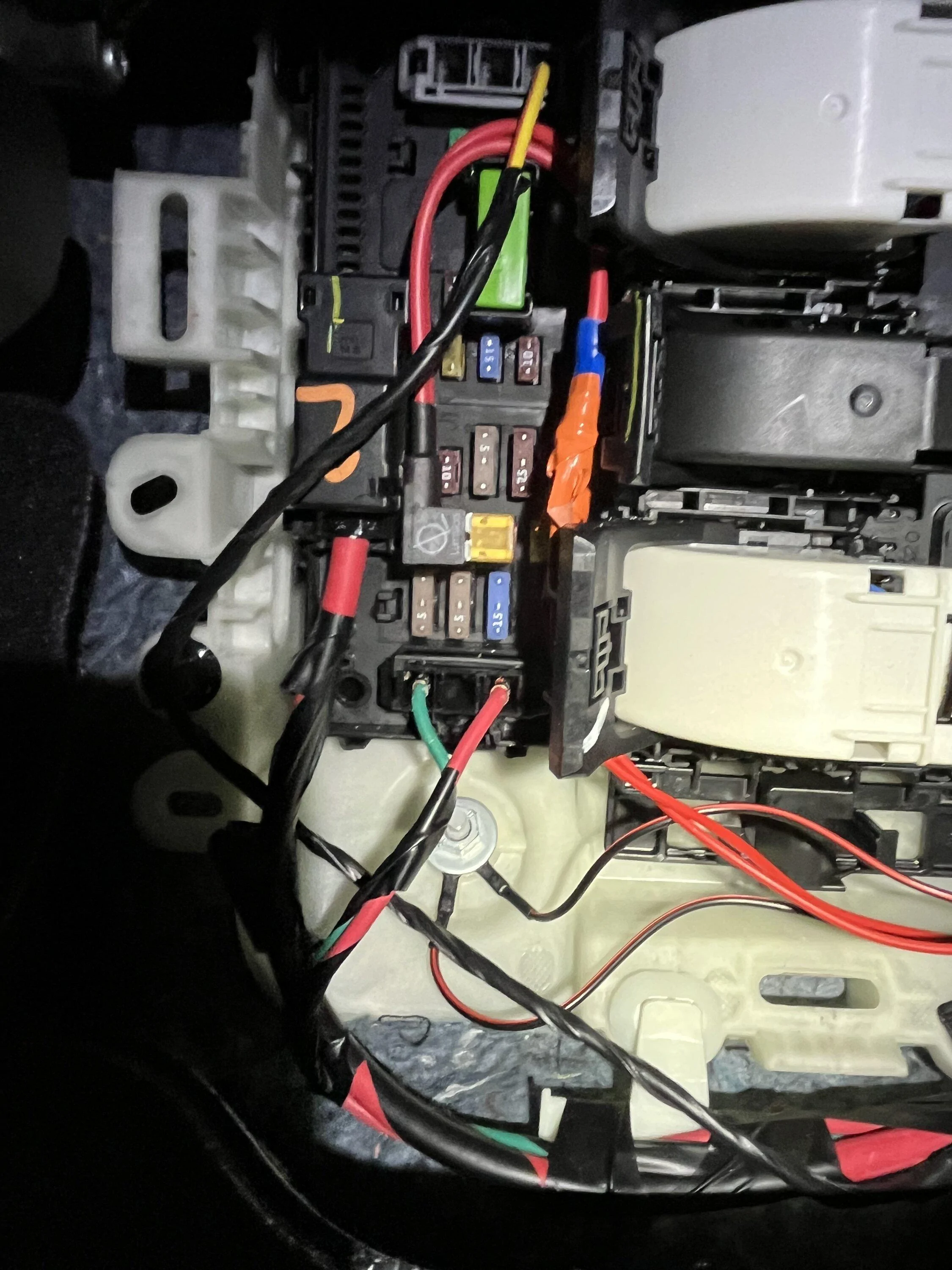 Ford Maverick Connecting Two Dash Cams to Single Ignition Only Fuse - Complete IMG_4249