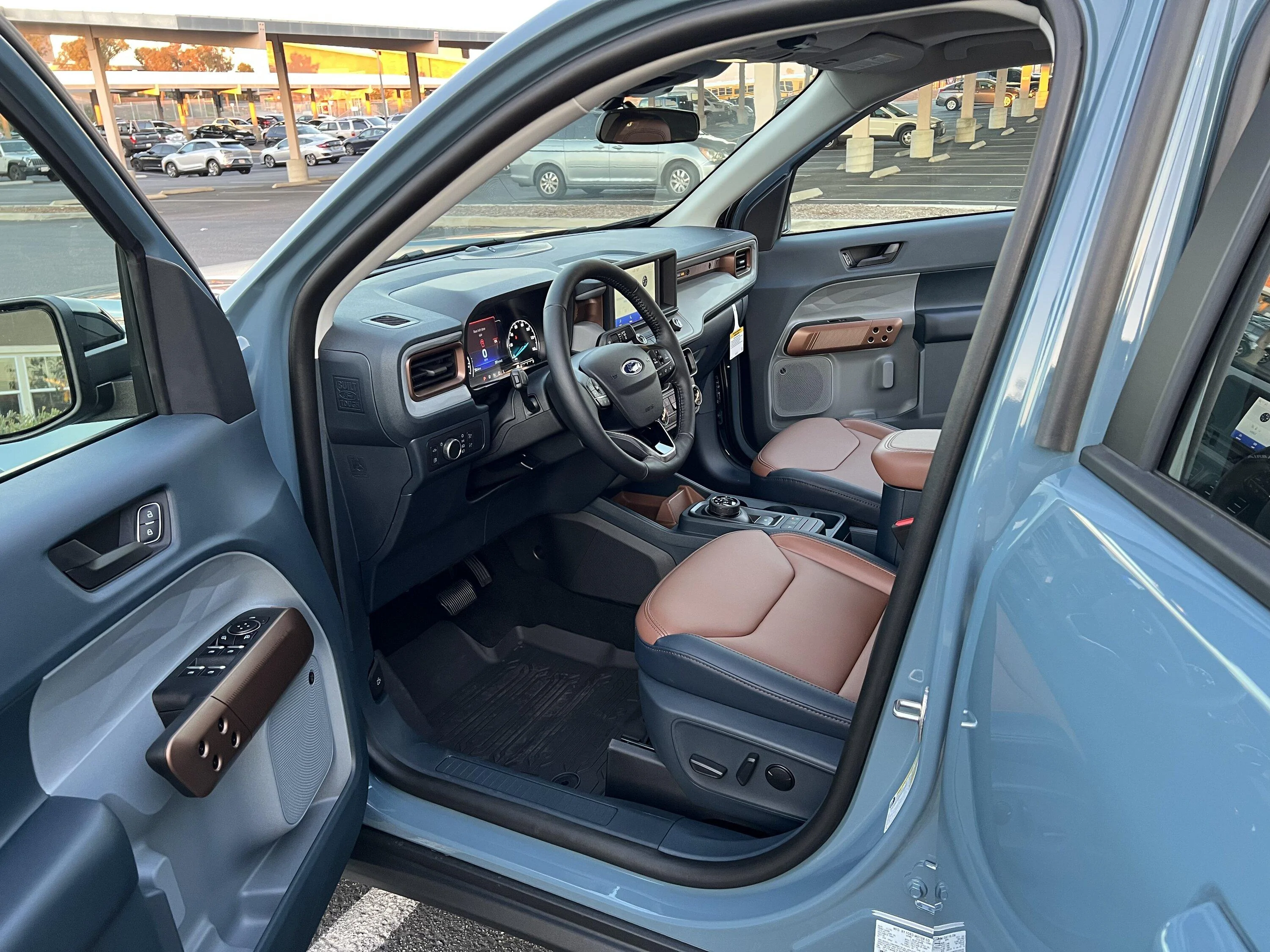 Ford Maverick Hybrid - 2022 Ford Maverick FIRST EDITION Lariat 9A0B26C1-D800-4DB6-ACD2-C72058A2A85E