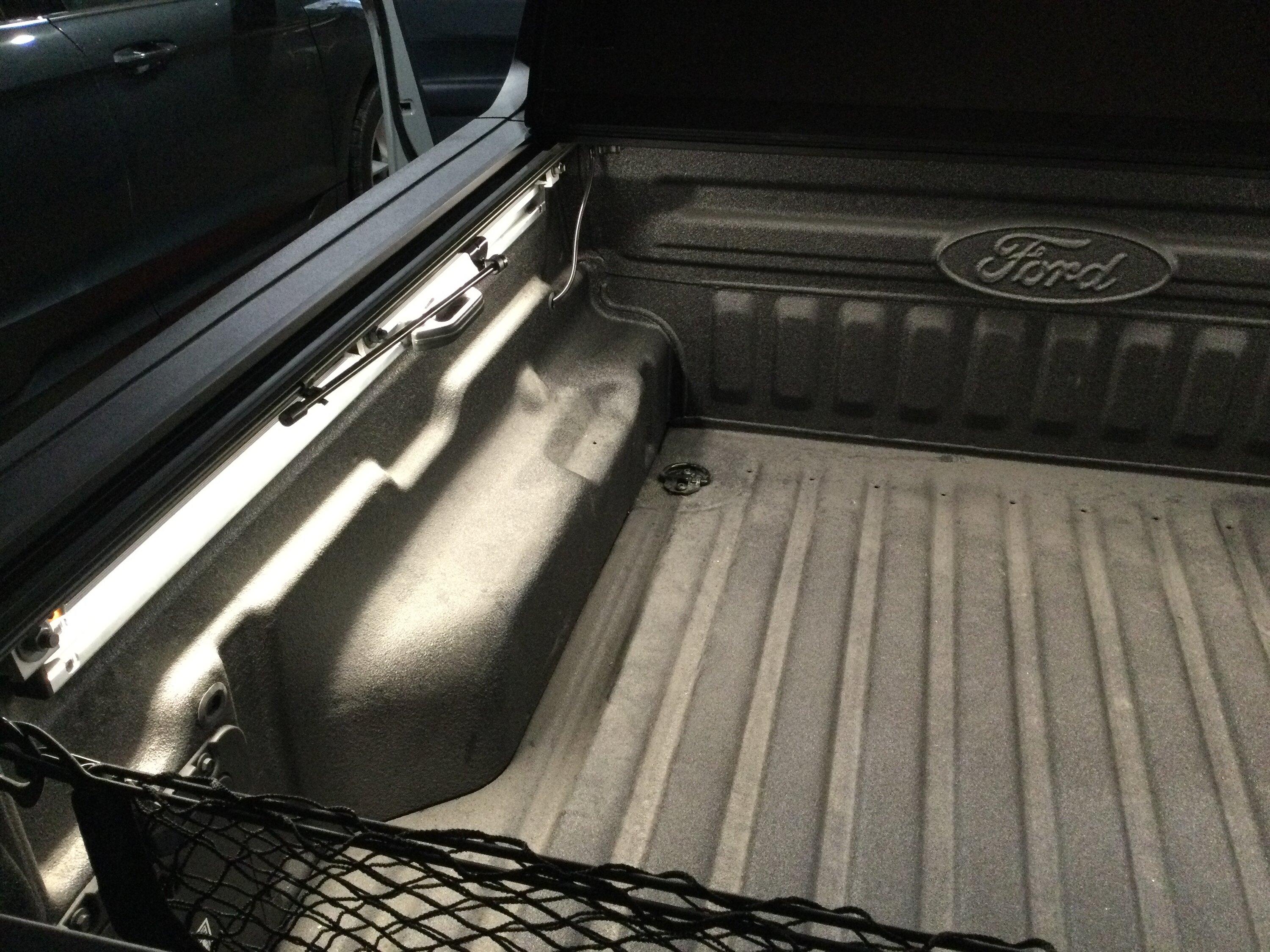 Ford Maverick Added LED bar lighting to the bed. IMG_0226.JPG