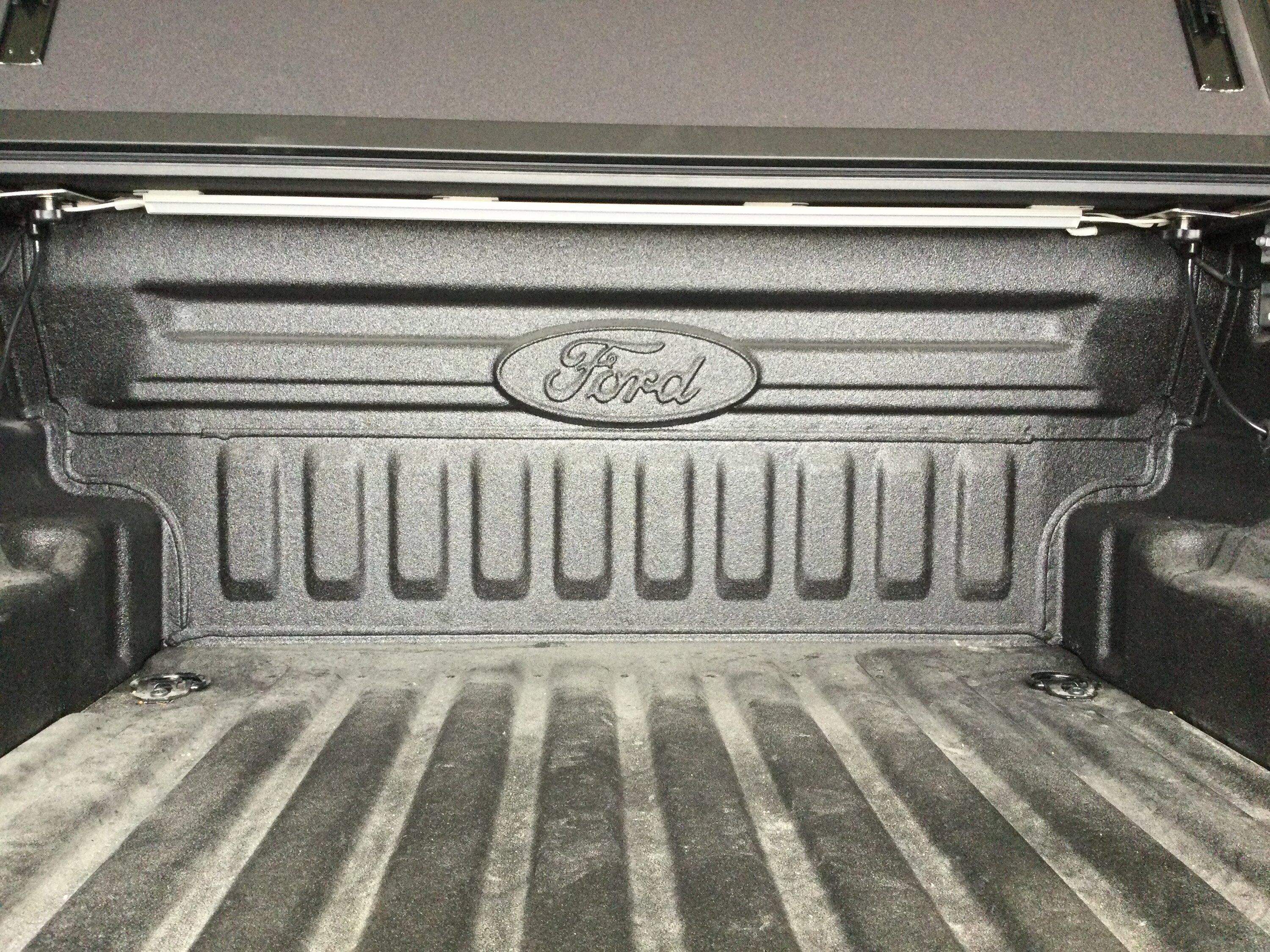 Ford Maverick Added LED bar lighting to the bed. IMG_0231.JPG