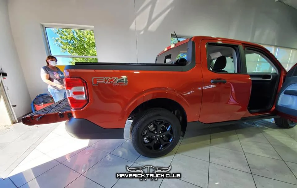 Ford Maverick HOT PEPPER RED Maverick Photos Thread Maverick Hot Pepper Red XLT FX4 2